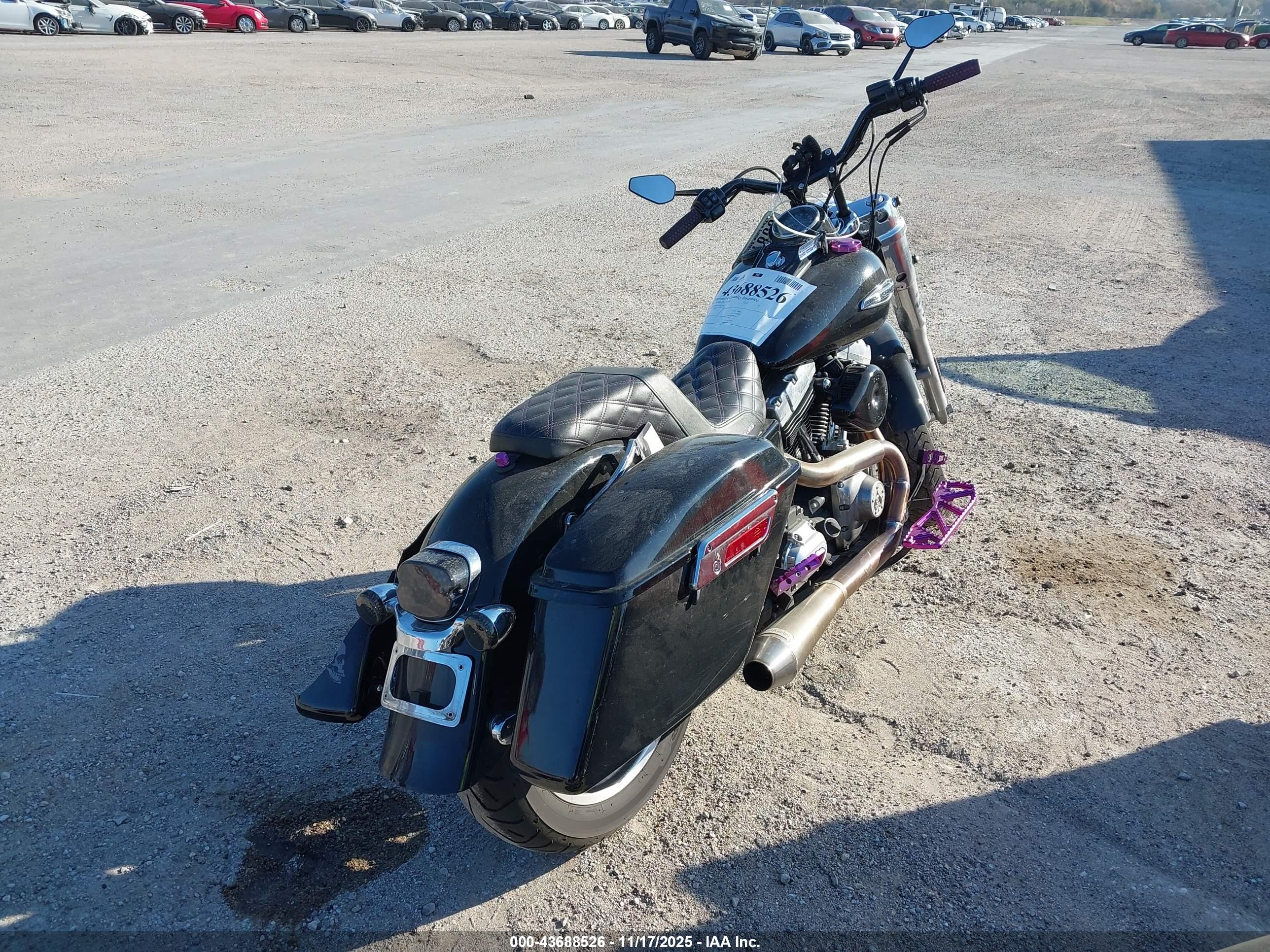 HARLEY-DAVIDSON FLD image 4
