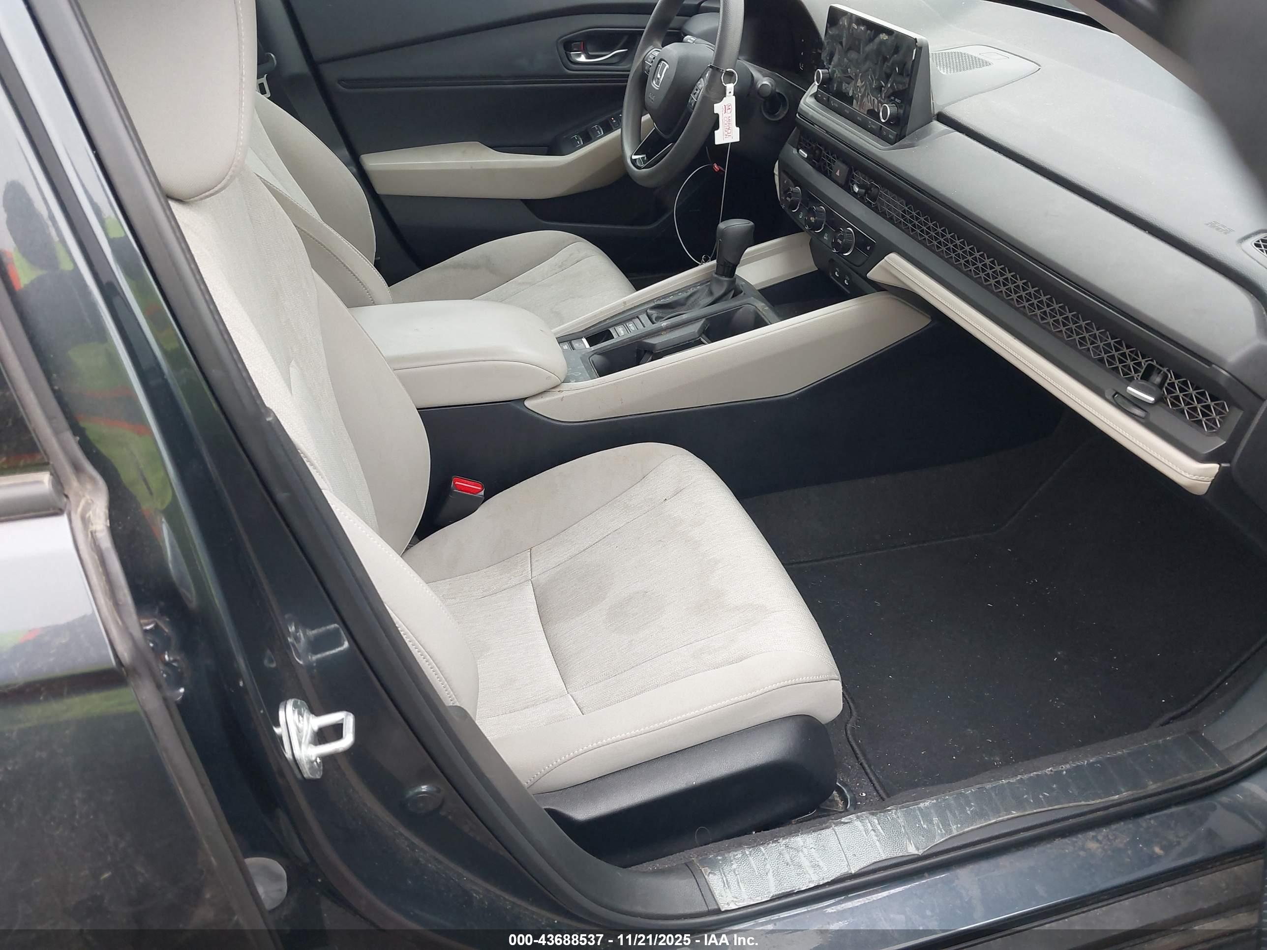 HONDA ACCORD image 5