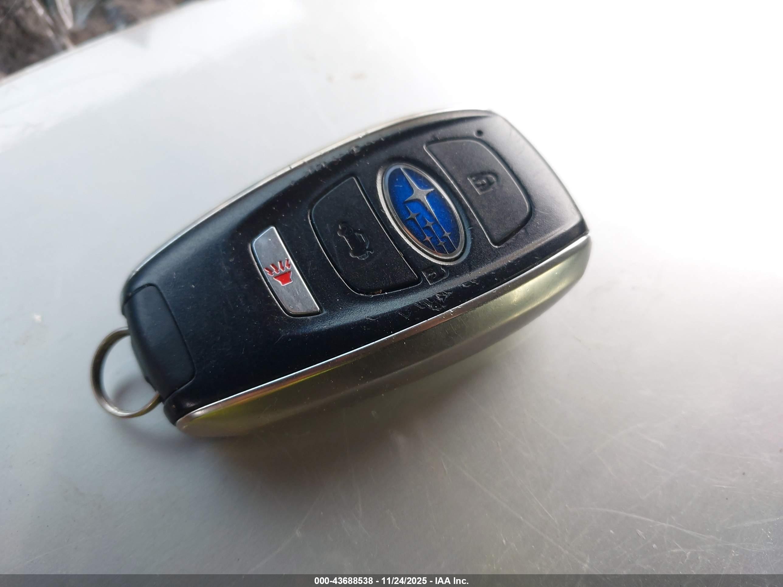 SUBARU ASCENT image 11