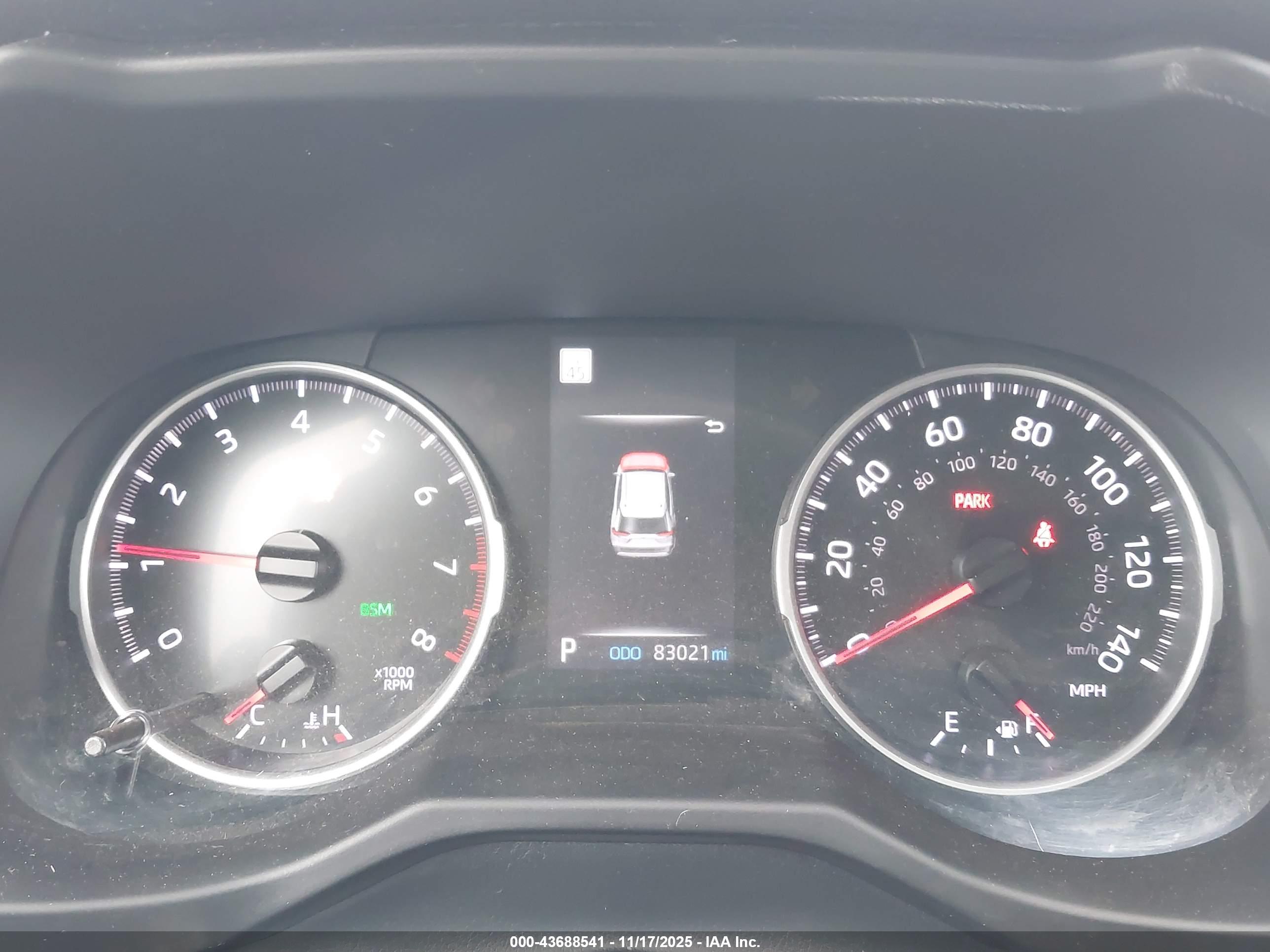 TOYOTA RAV4 image 7