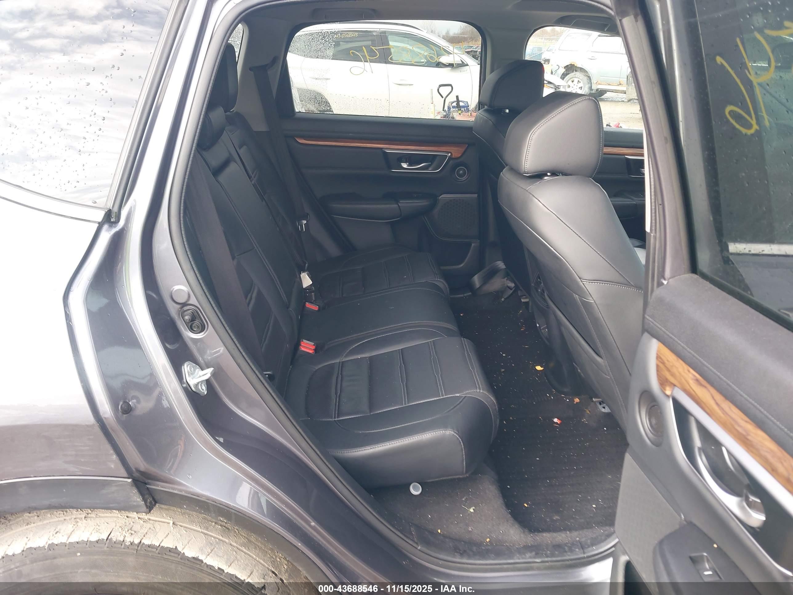 HONDA CR-V image 8