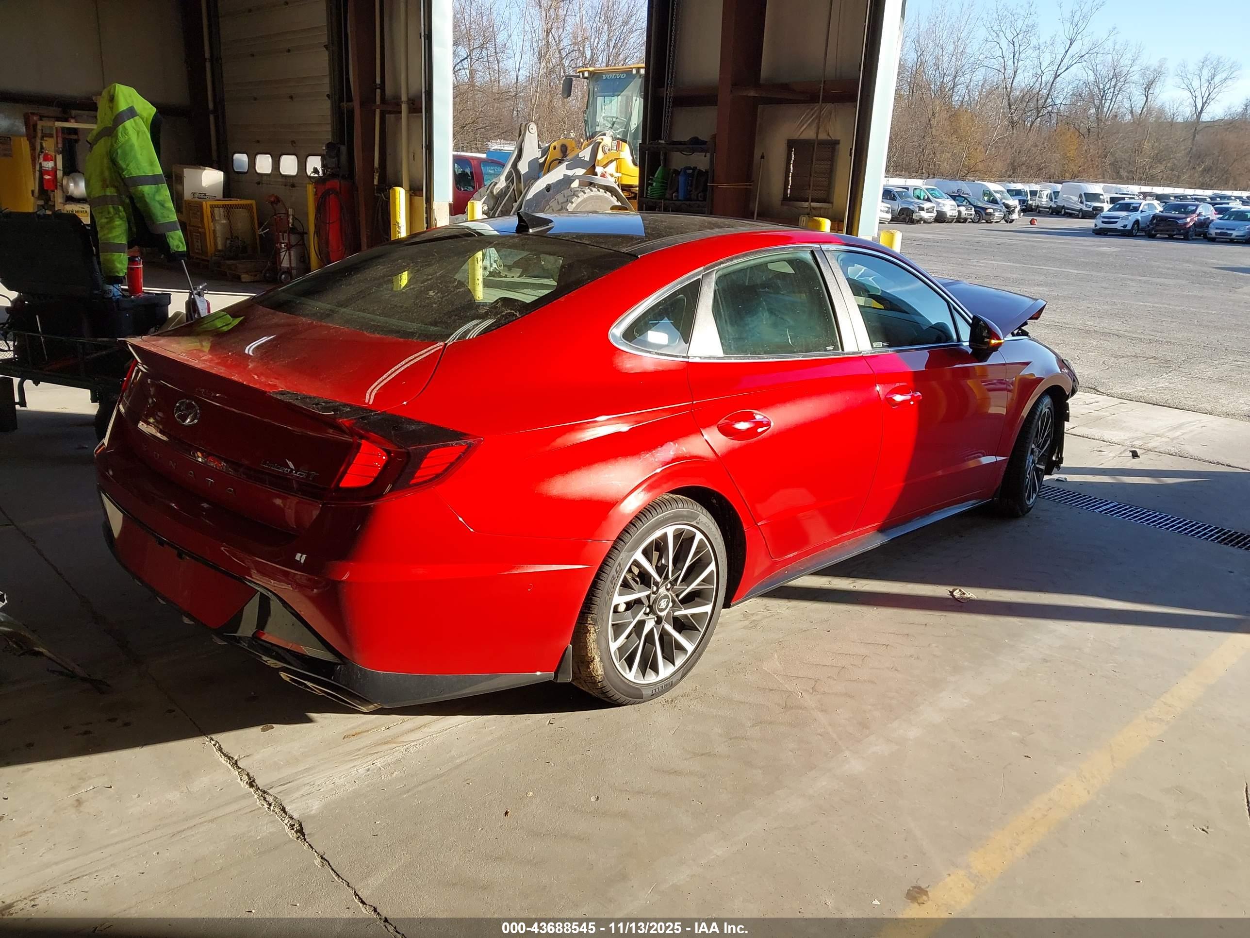 HYUNDAI SONATA image 4