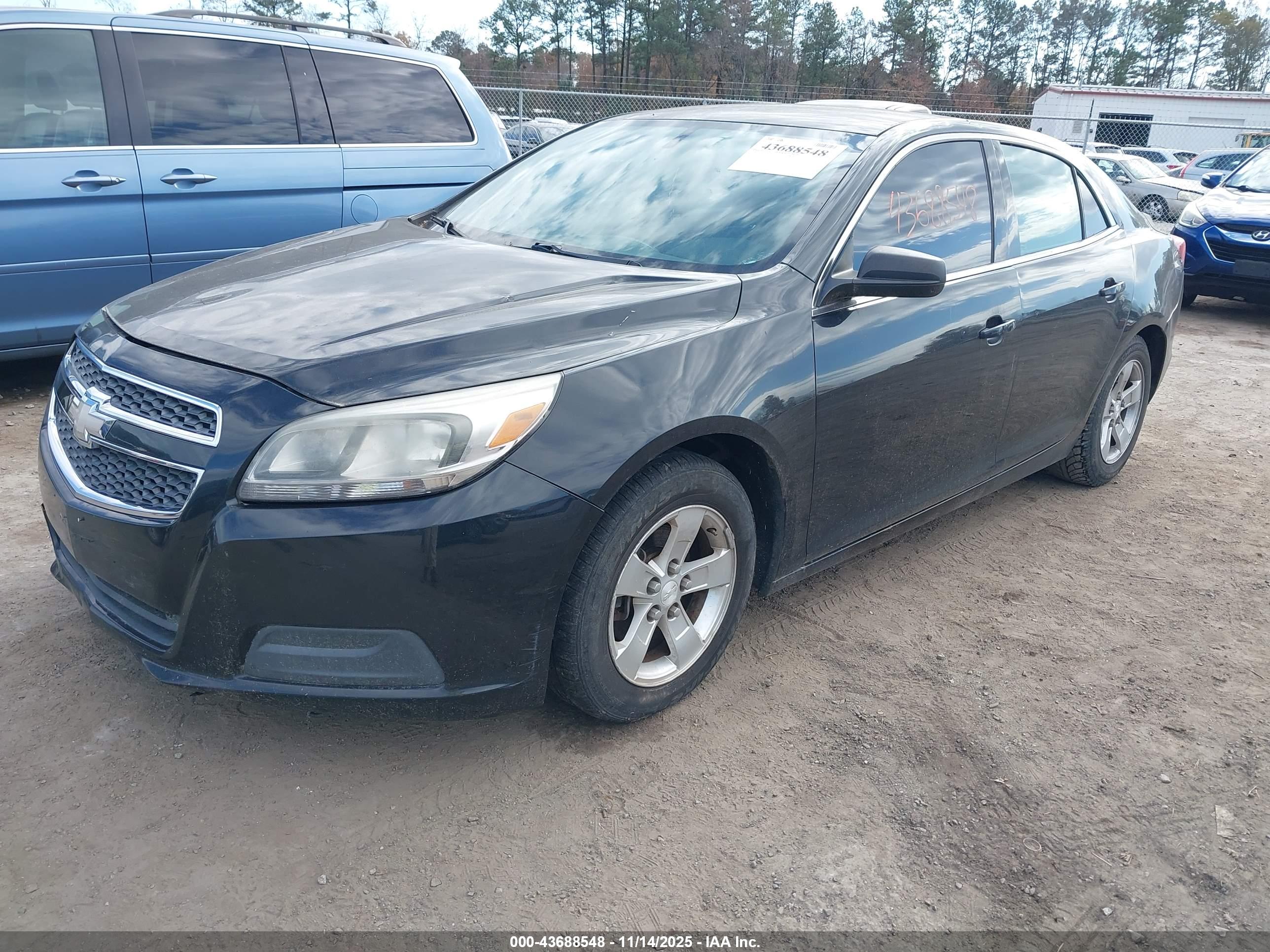 CHEVROLET MALIBU image 2
