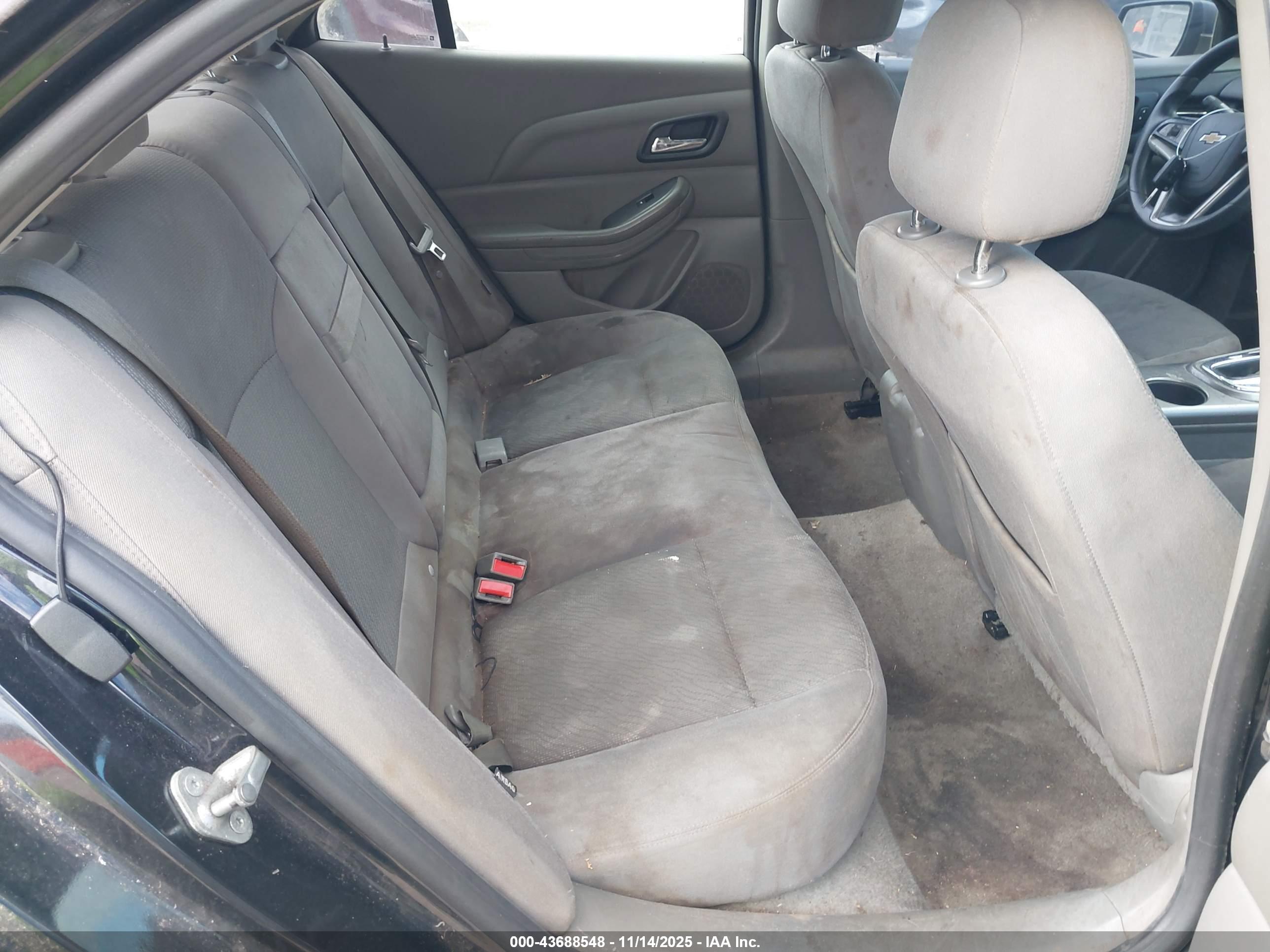 CHEVROLET MALIBU image 8