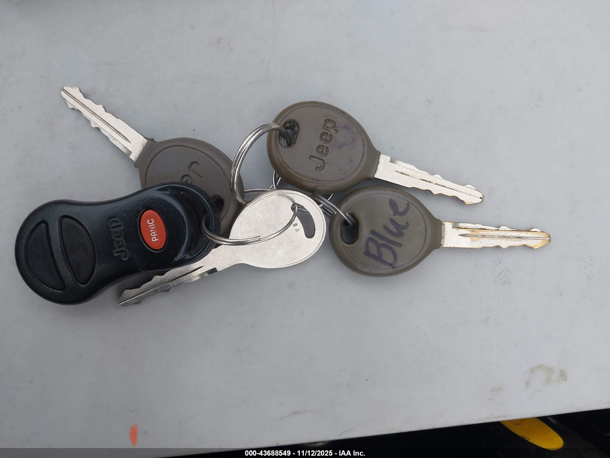 JEEP GRAND image 11