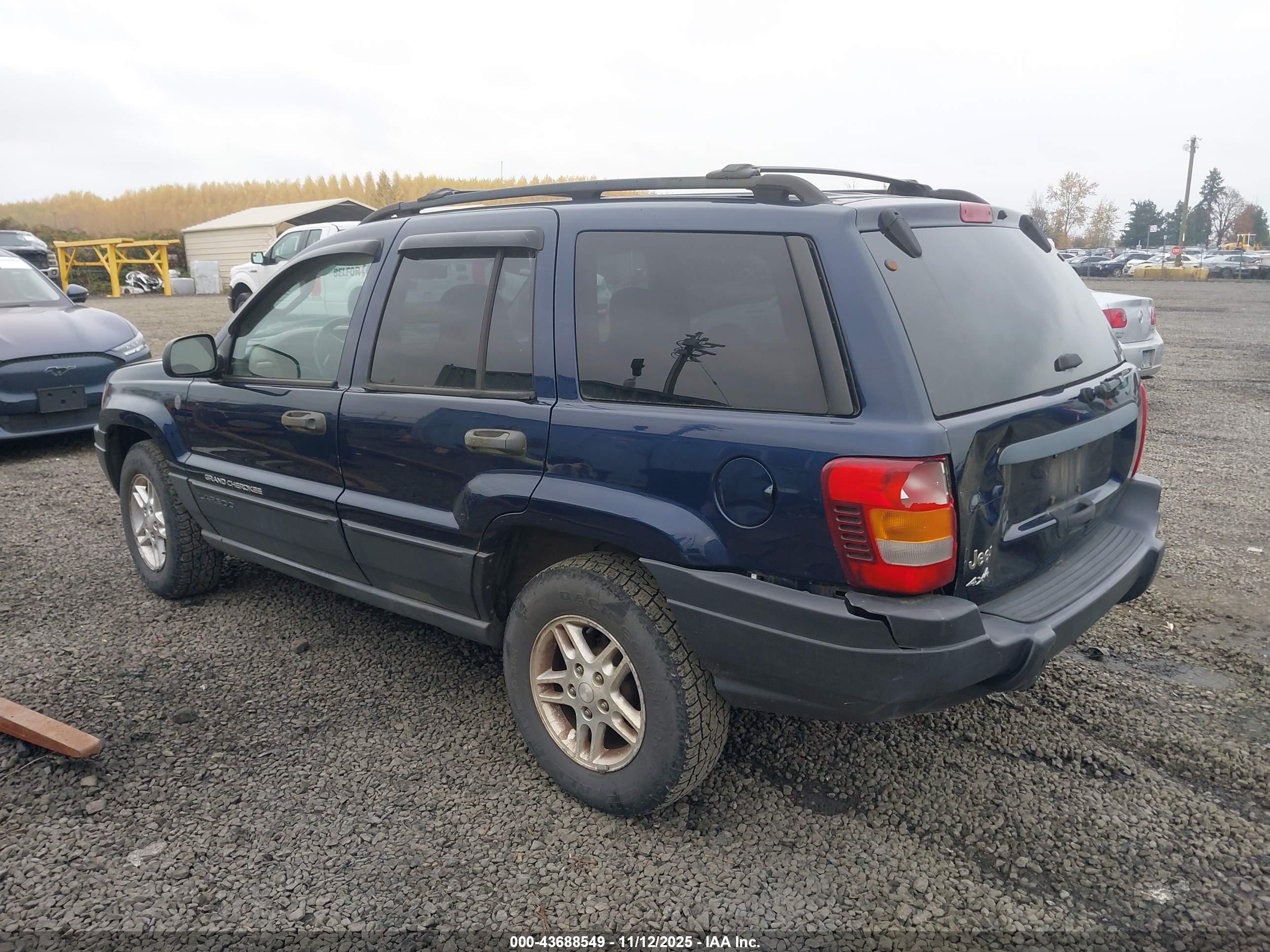 JEEP GRAND image 3