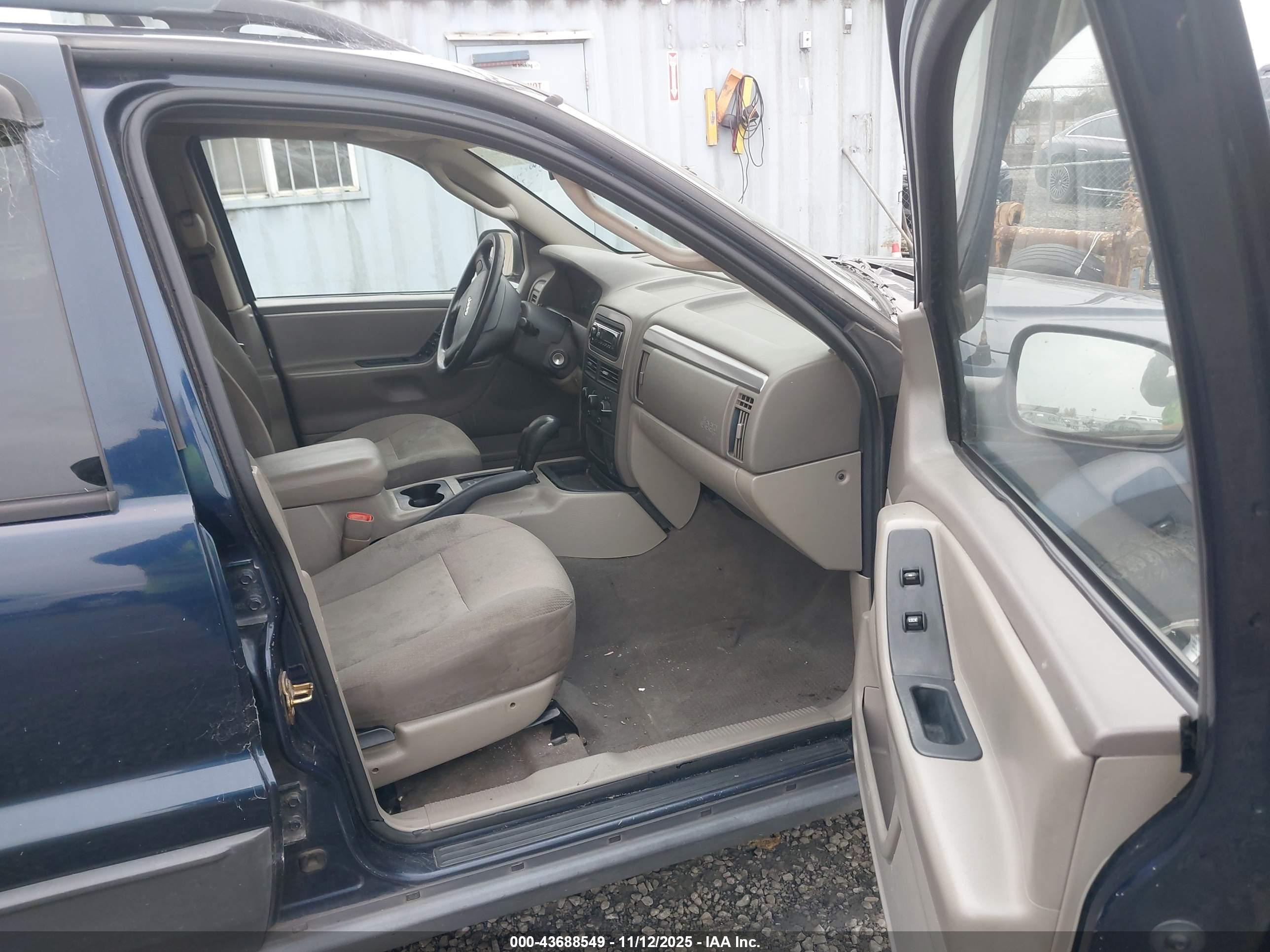 JEEP GRAND image 5