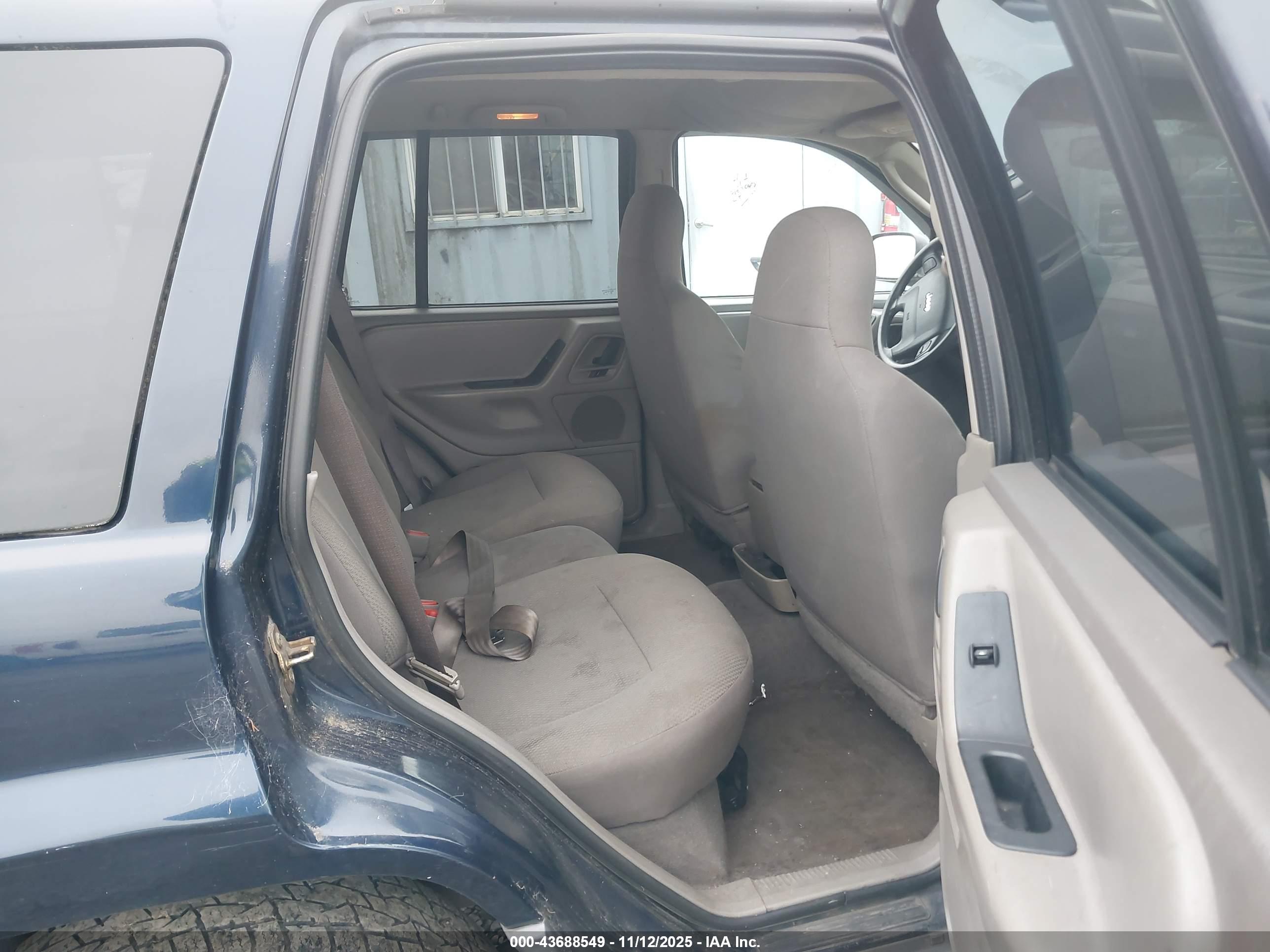 JEEP GRAND image 8