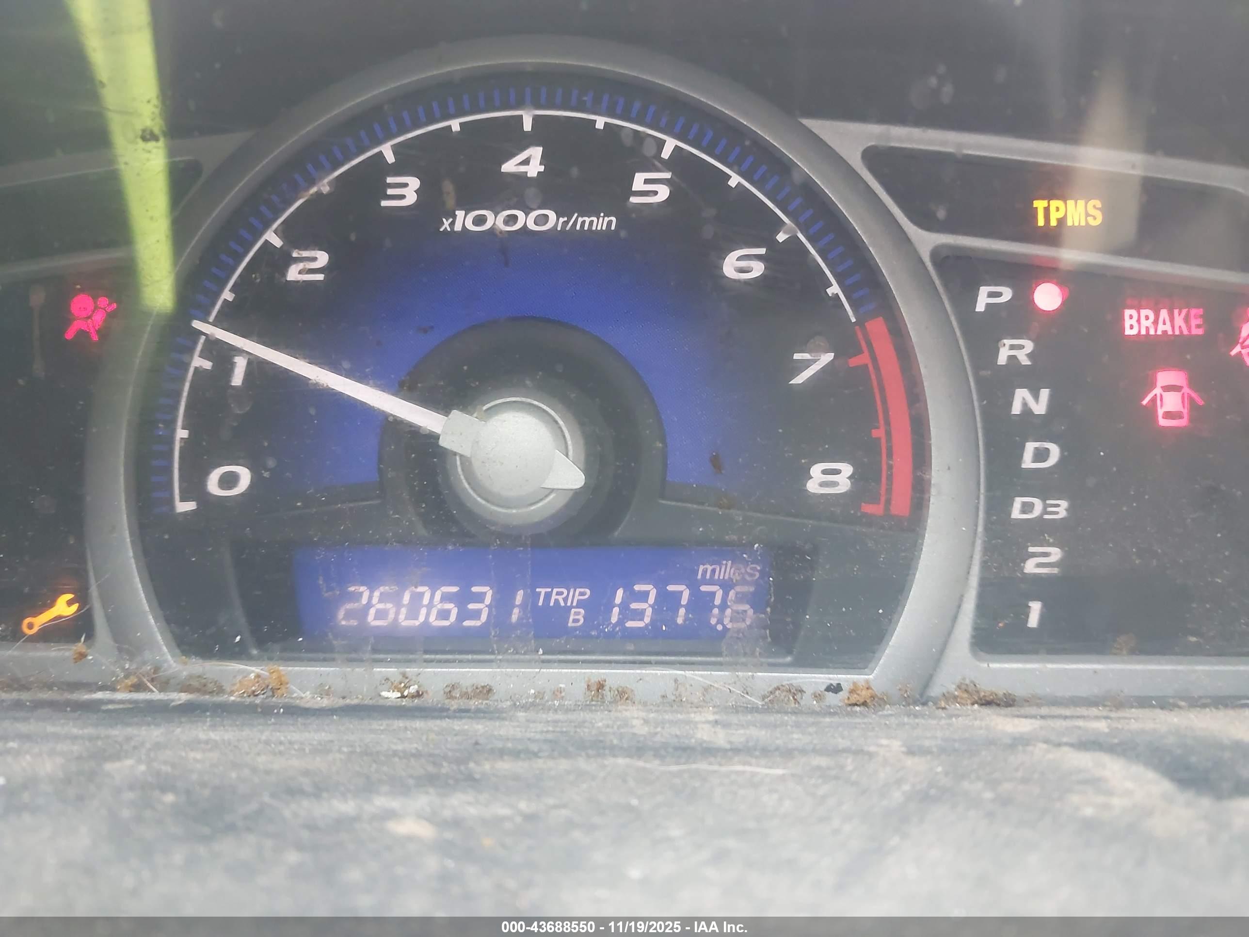 HONDA CIVIC image 7