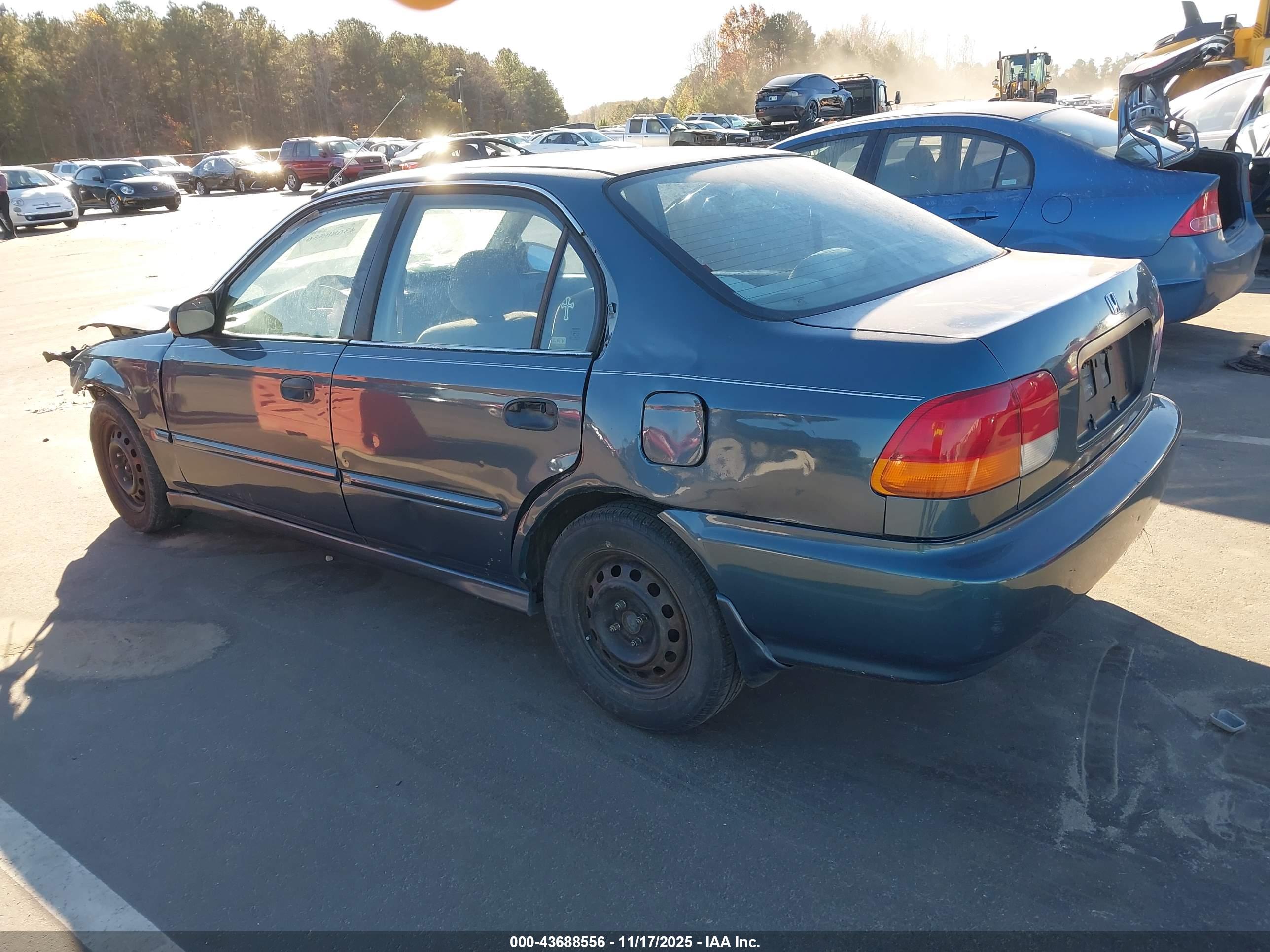 HONDA CIVIC image 3
