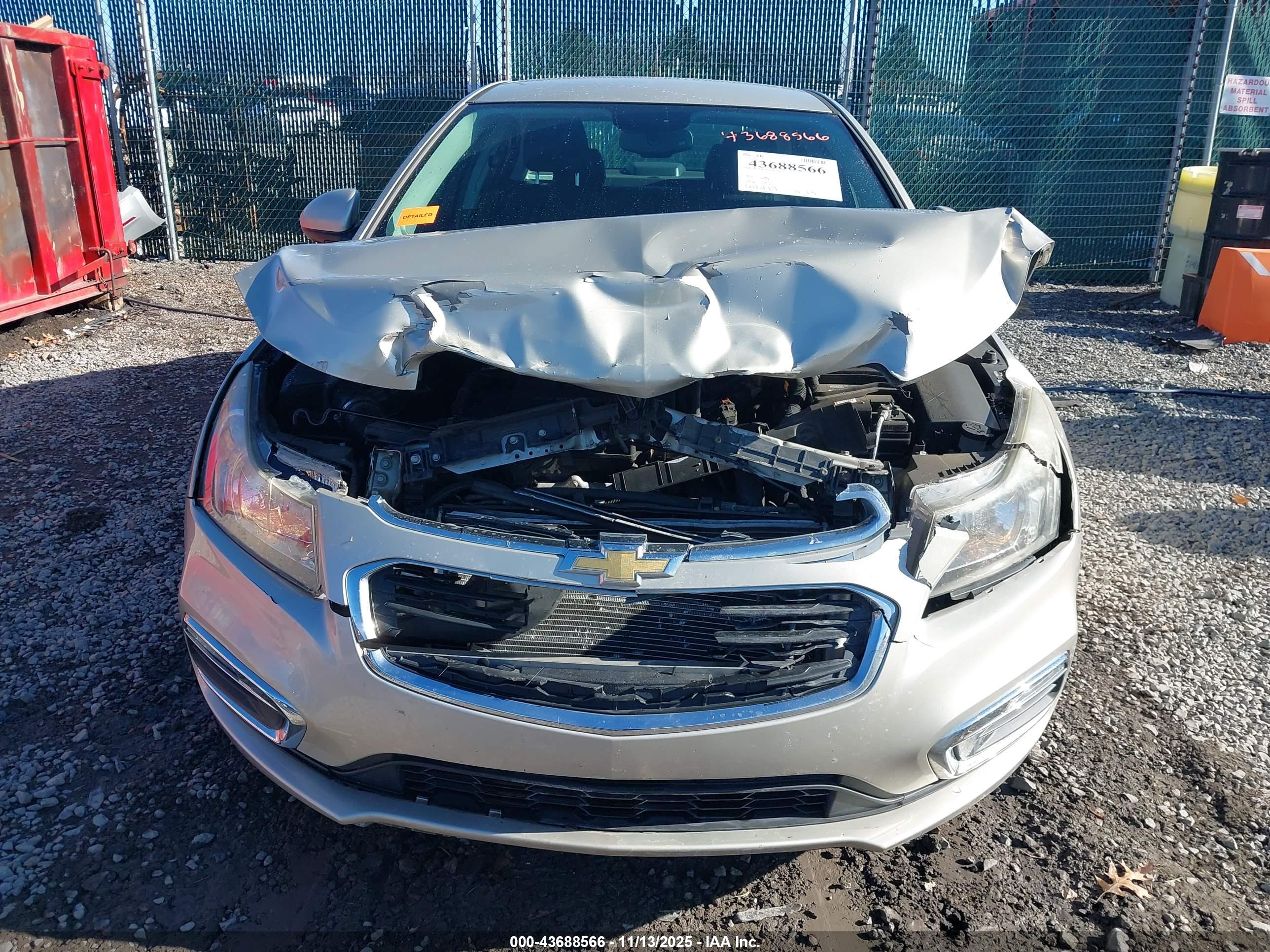 CHEVROLET CRUZE image 6