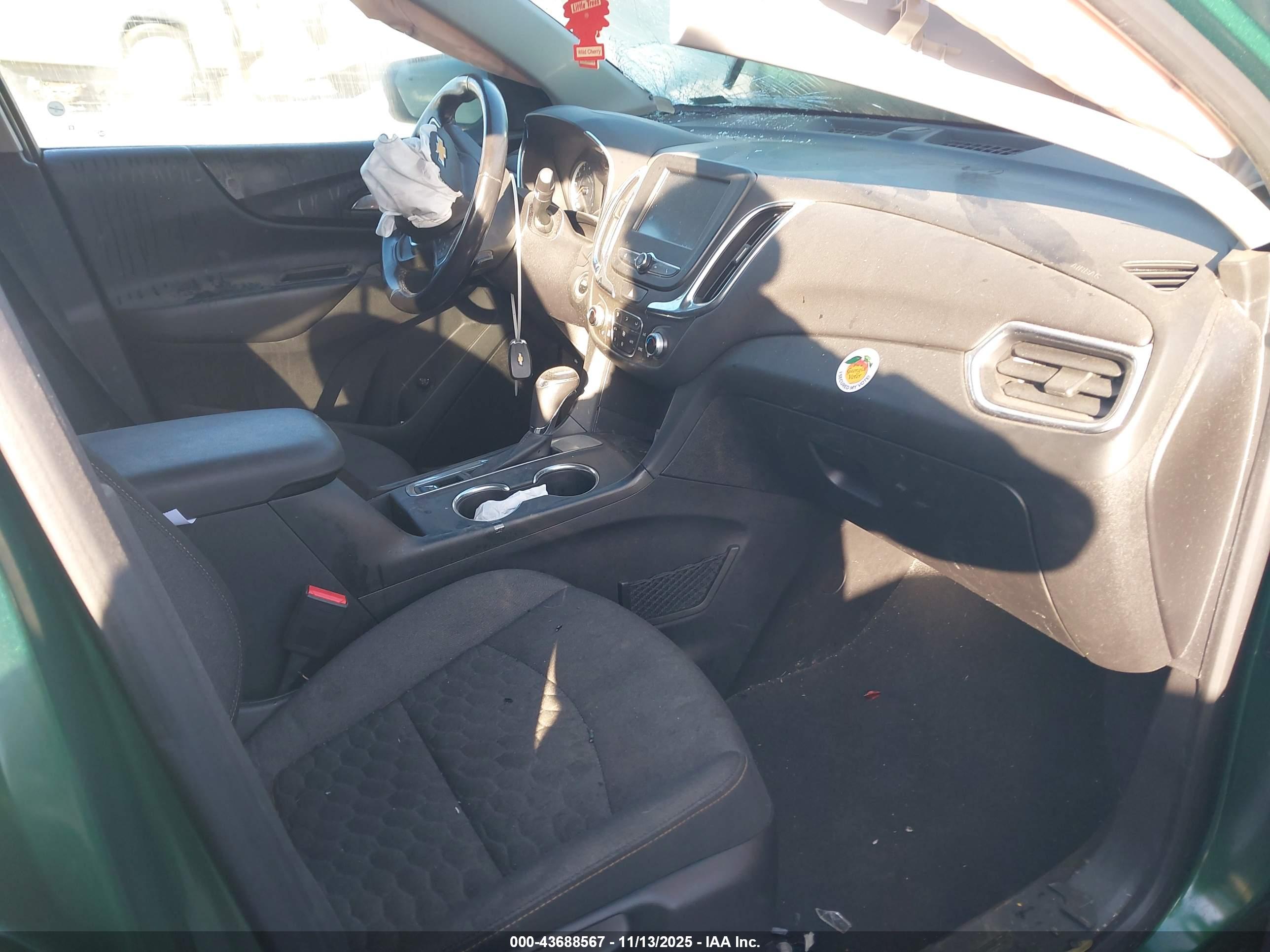 CHEVROLET EQUINOX image 5