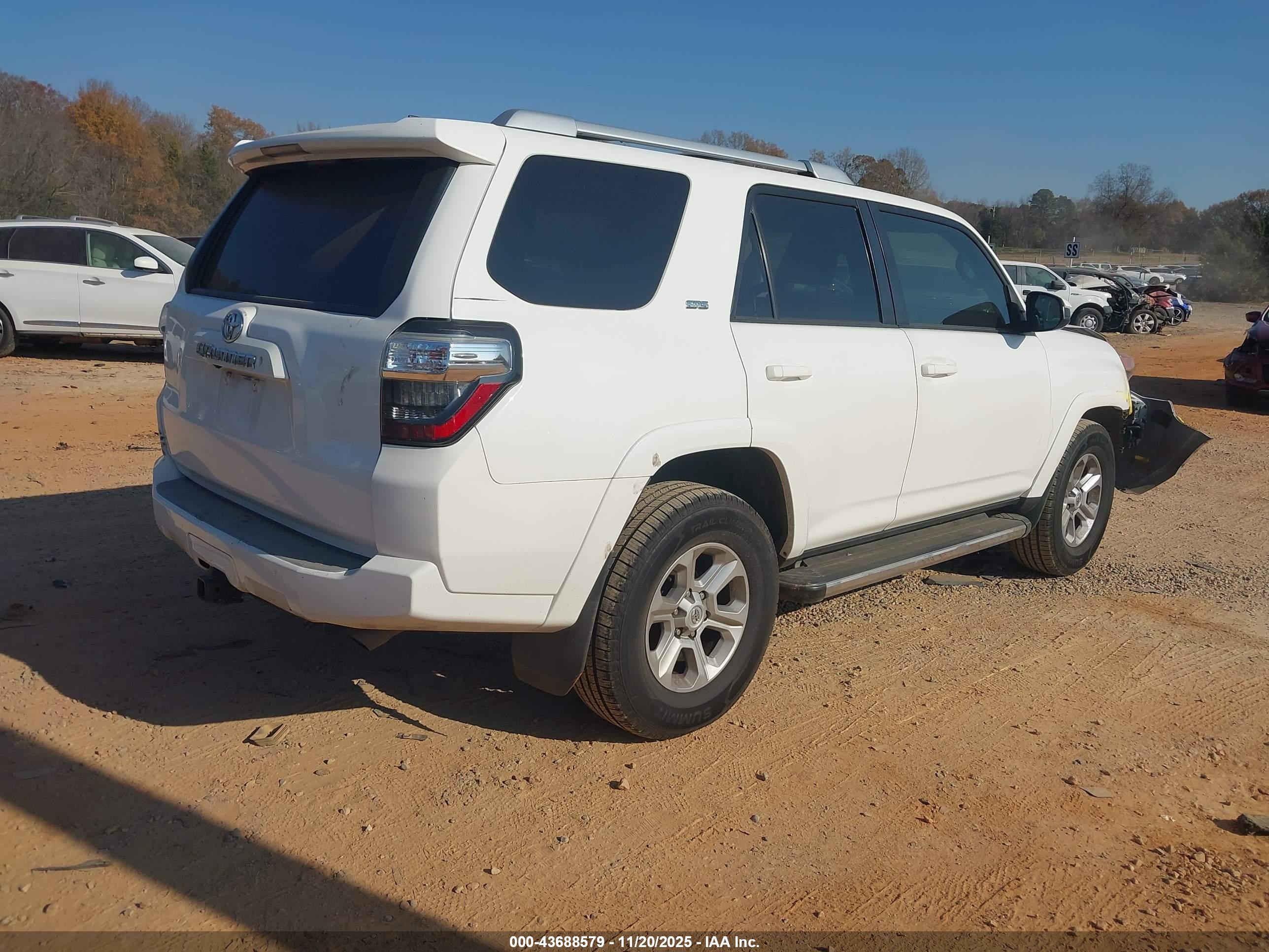 TOYOTA 4RUNNER image 4