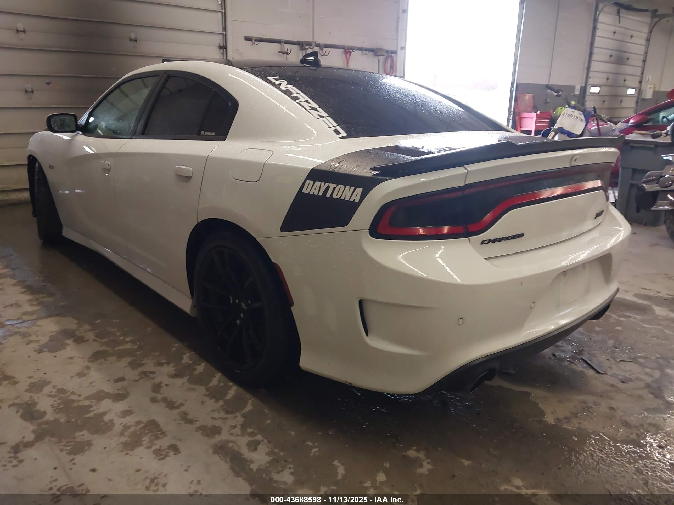 DODGE CHARGER image 3