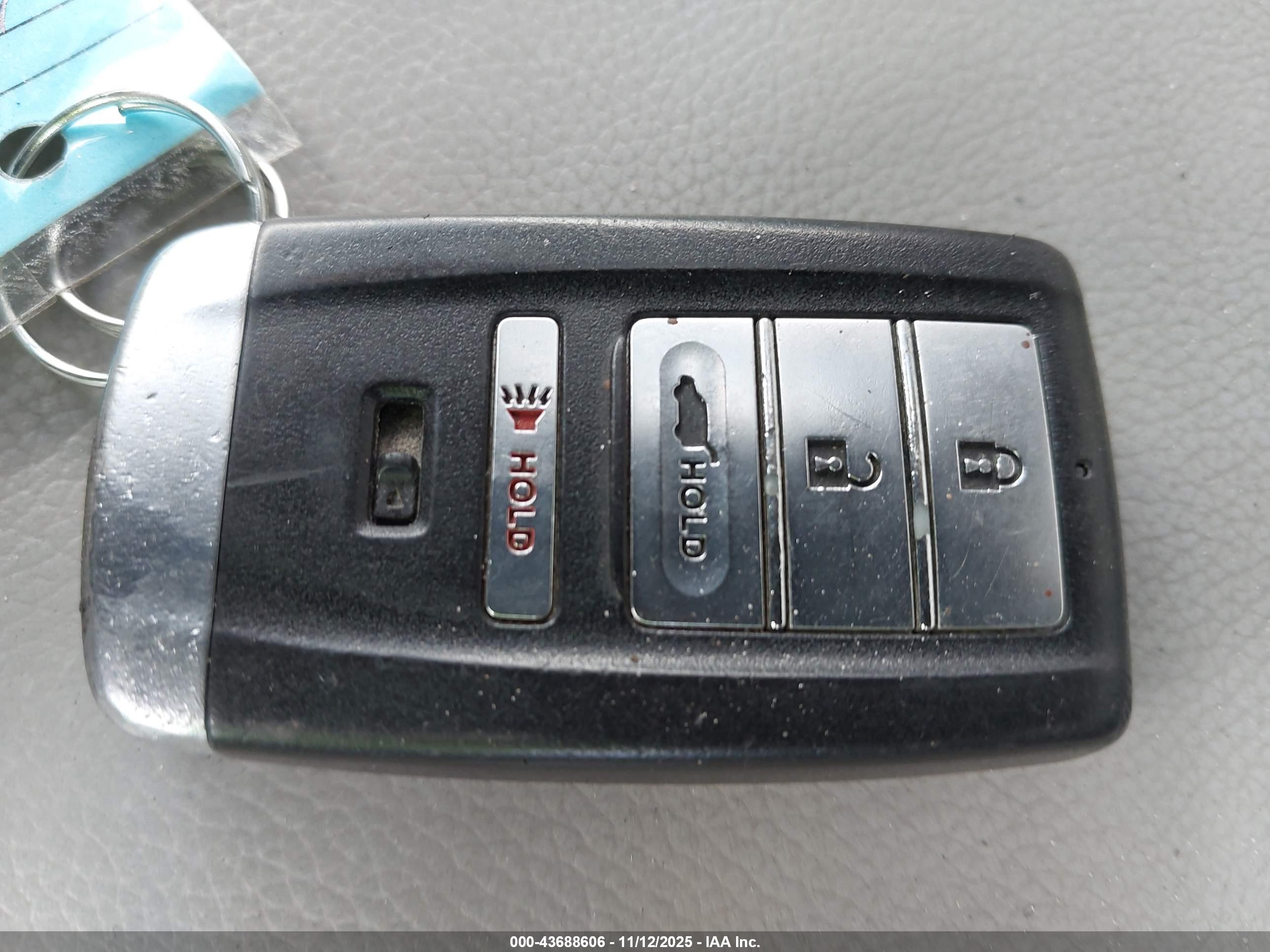 ACURA MDX image 11