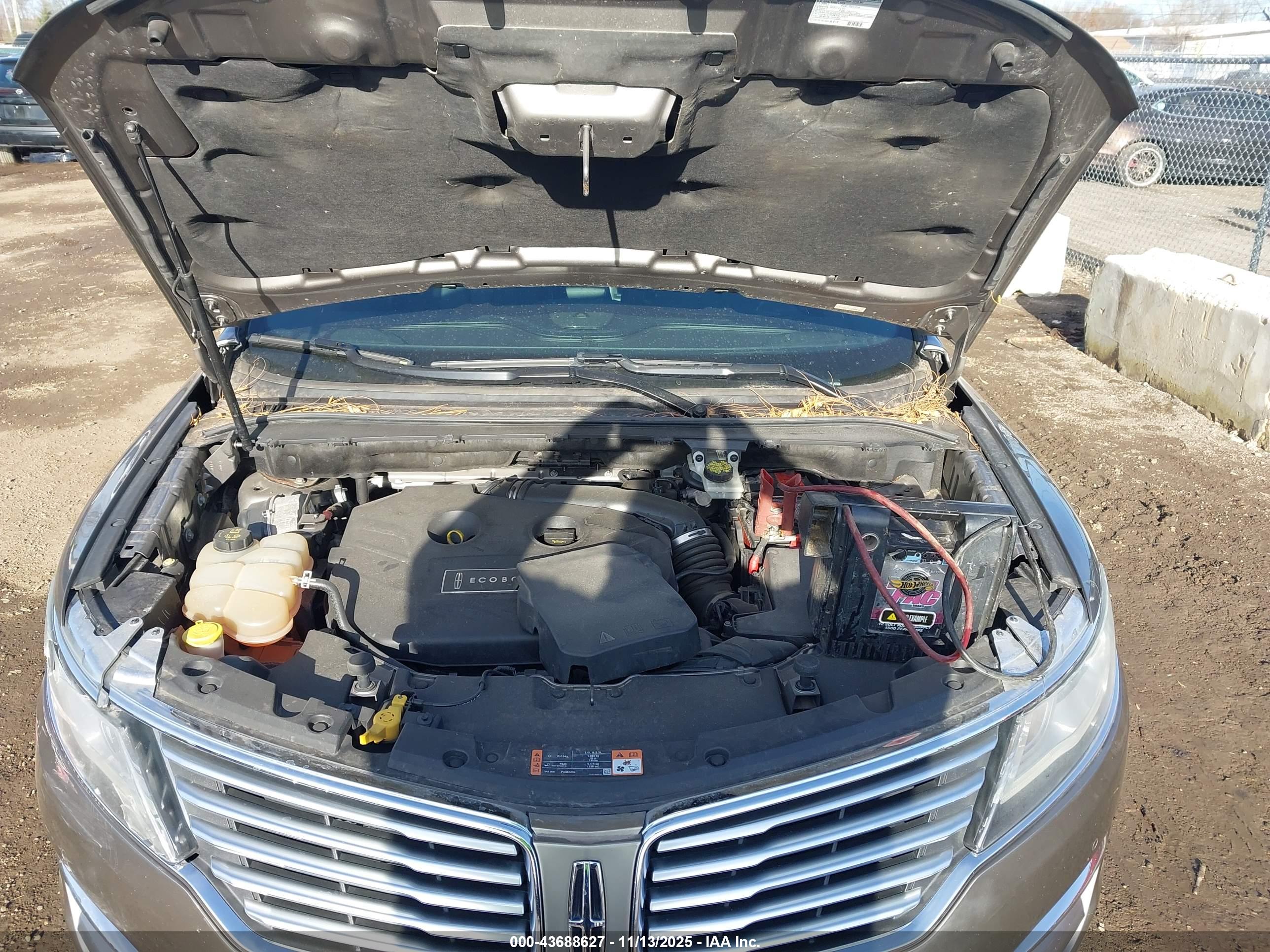 LINCOLN MKC image 10