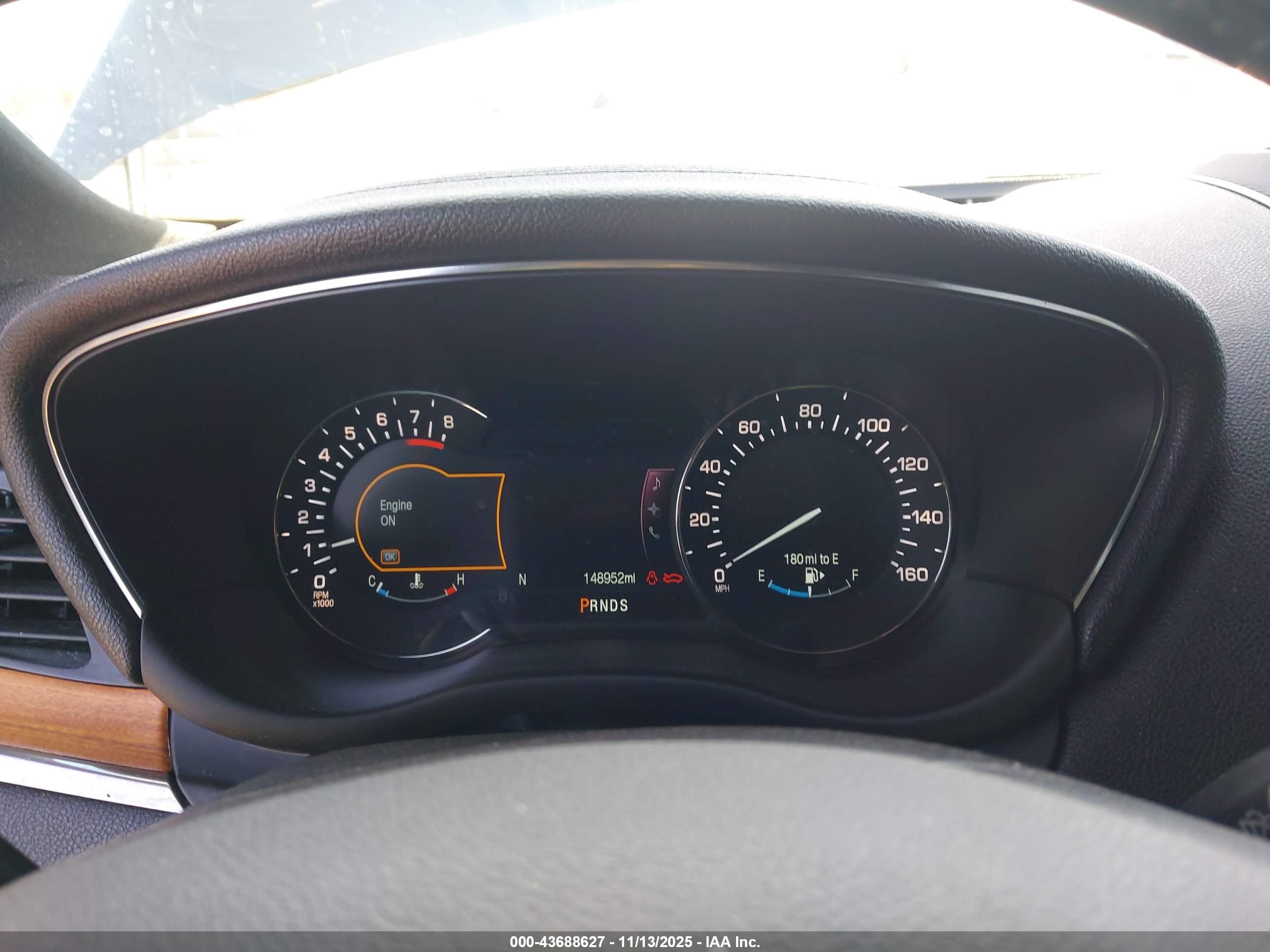 LINCOLN MKC image 7