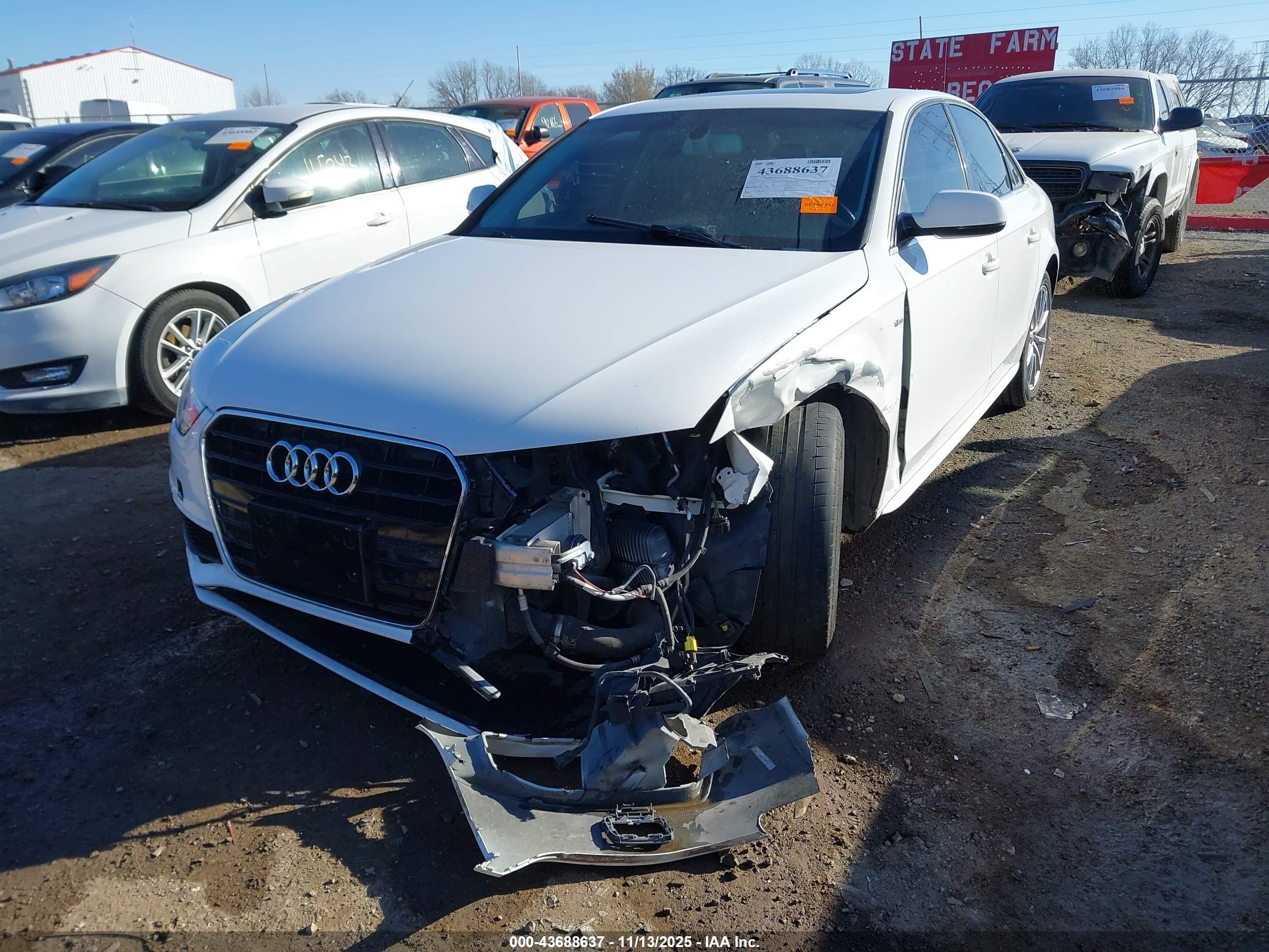 AUDI A4 image 2