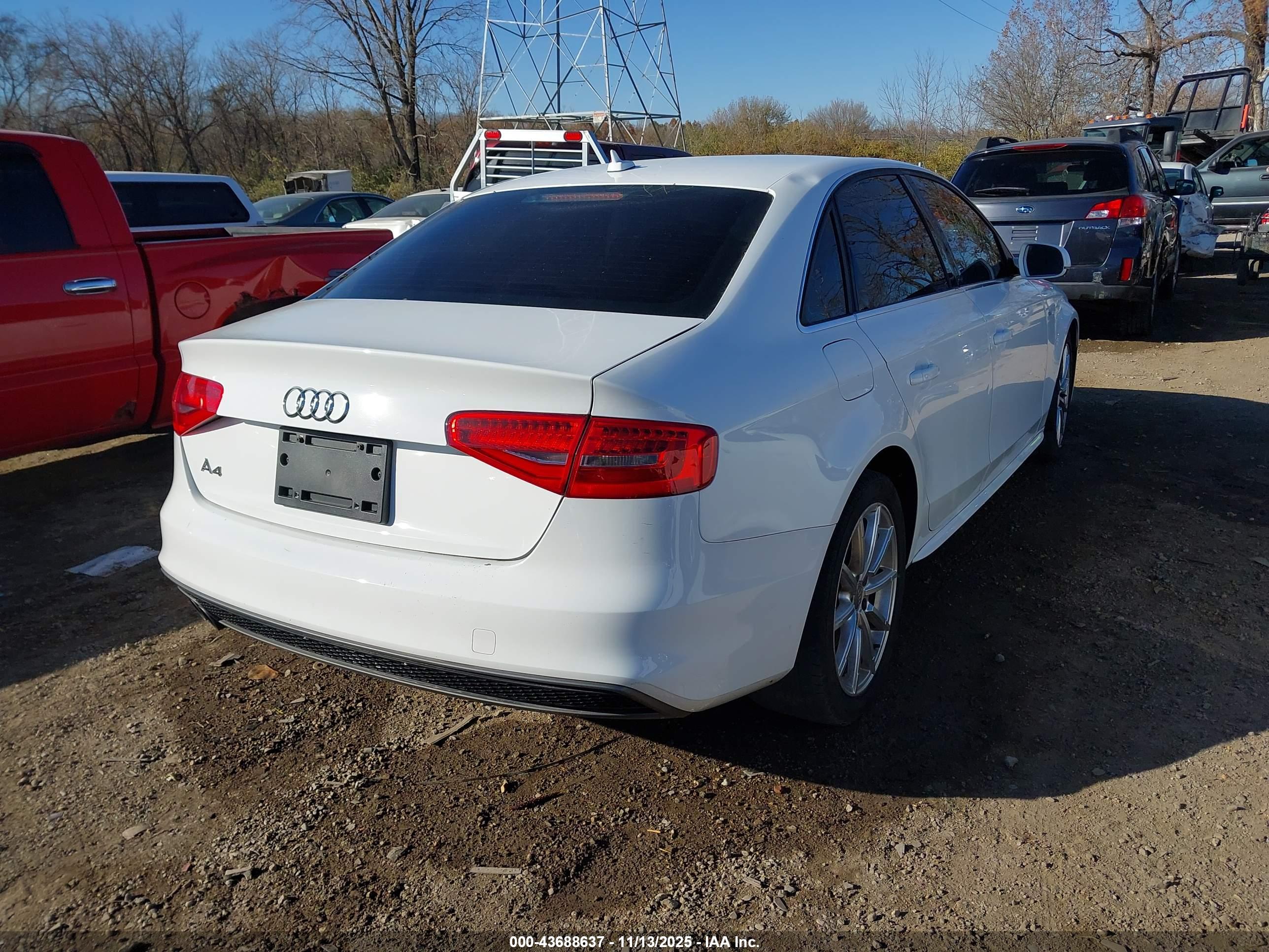 AUDI A4 image 4