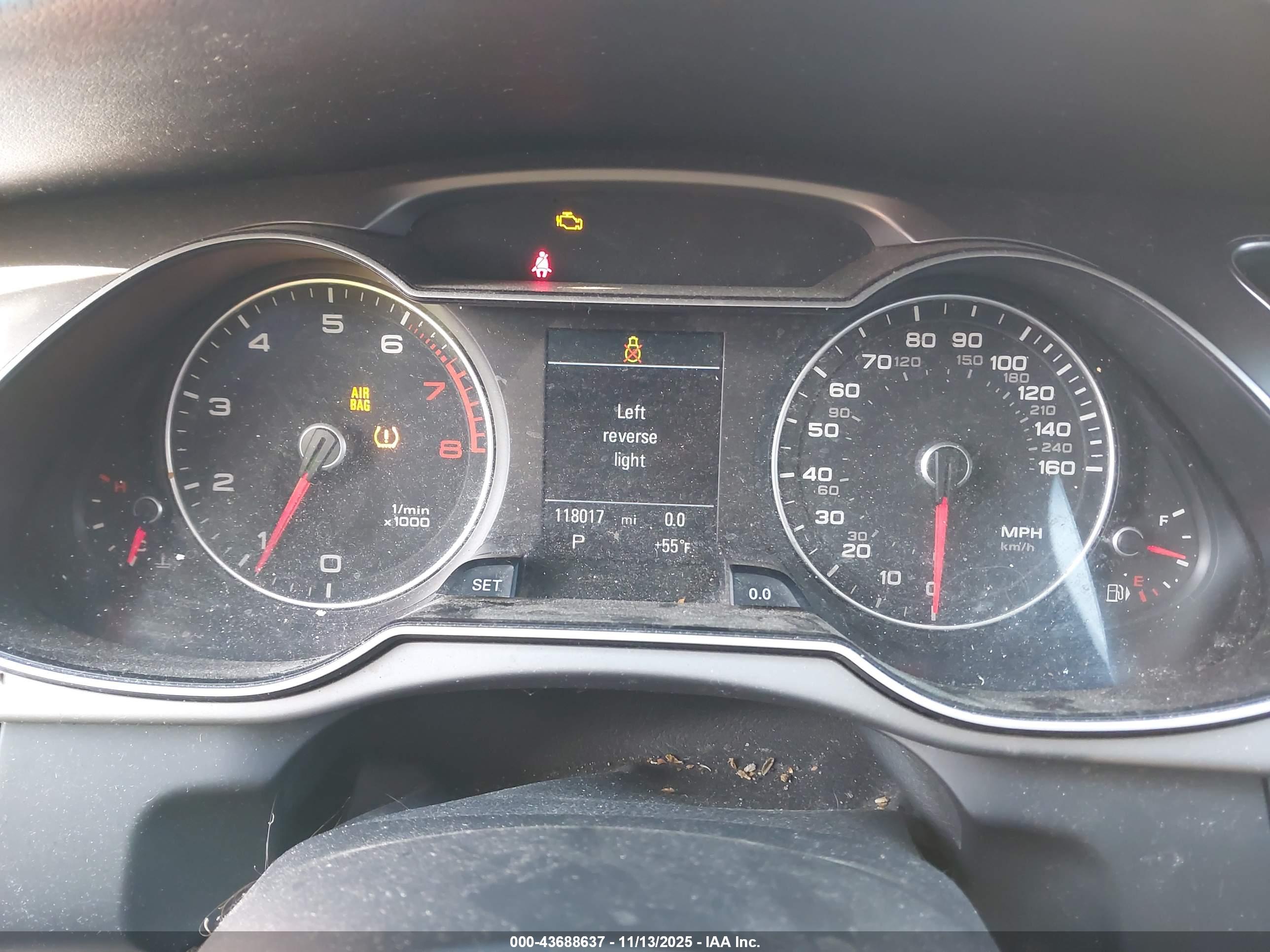 AUDI A4 image 7