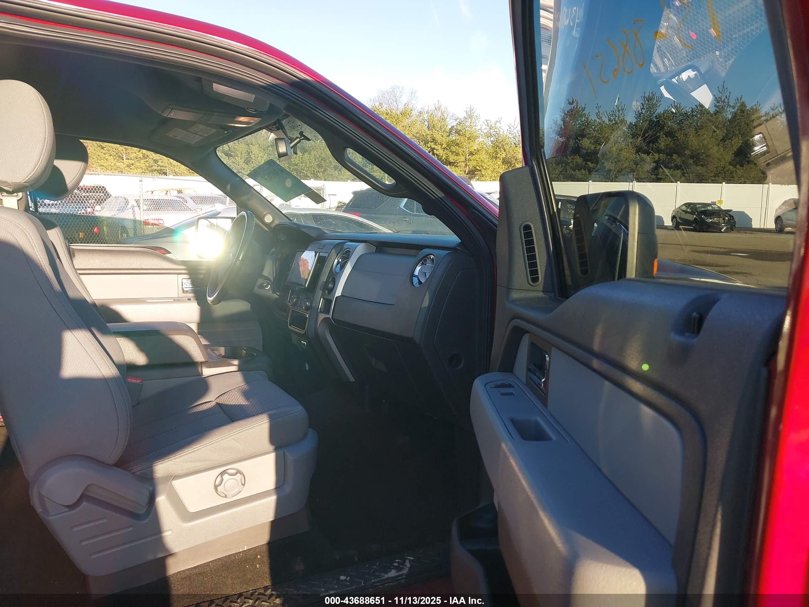 FORD F-150 image 5