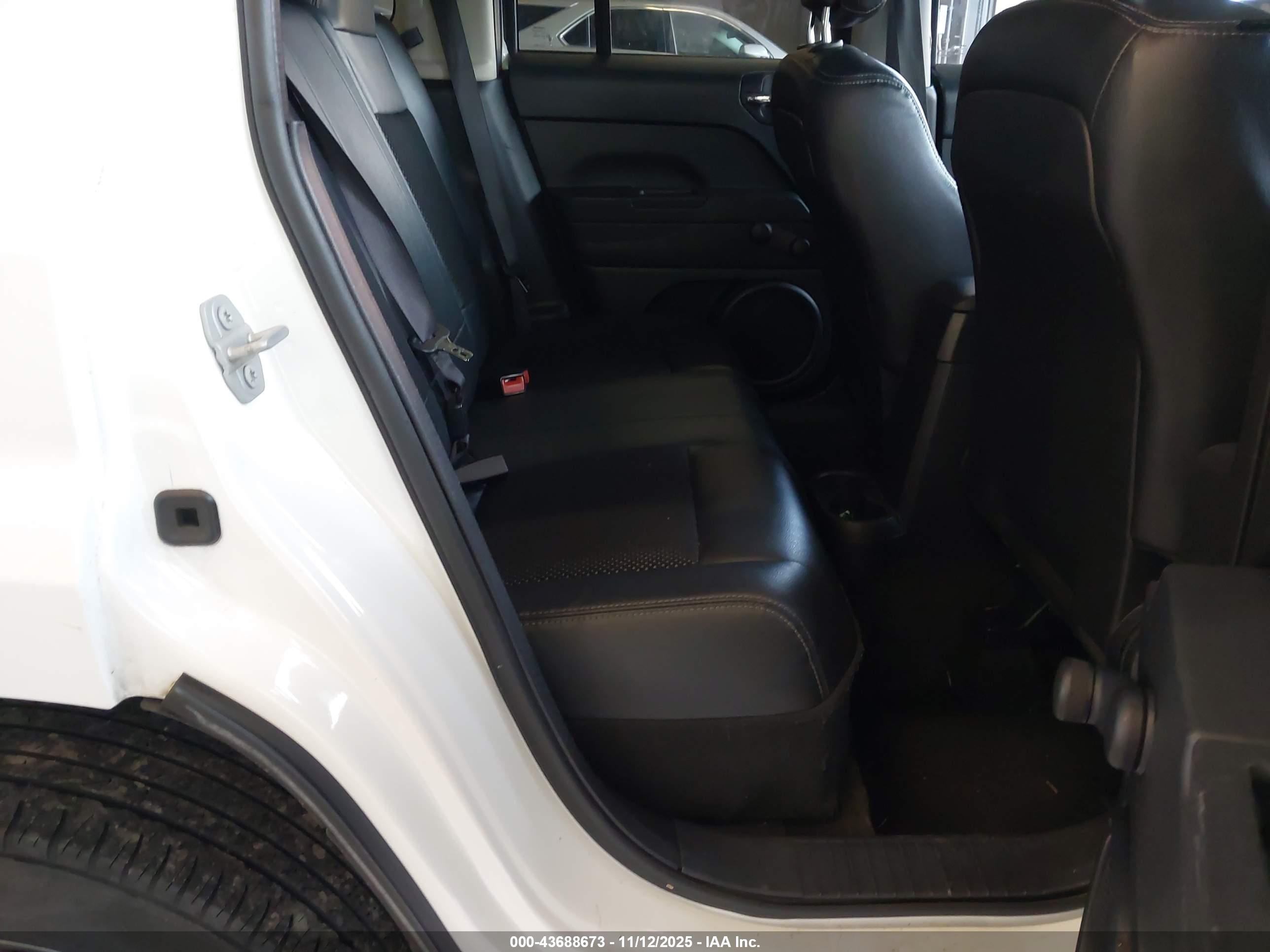 JEEP PATRIOT image 8