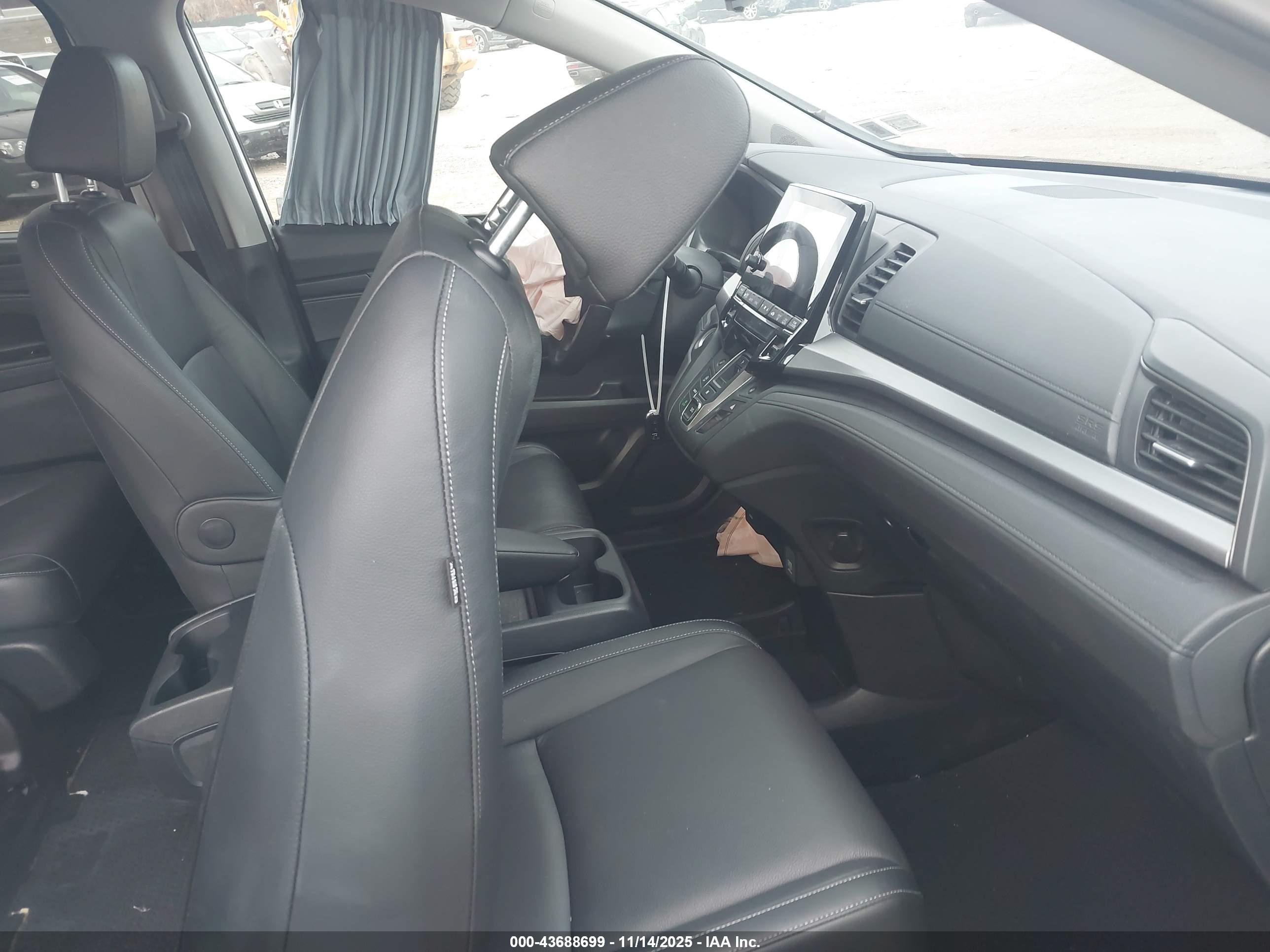 HONDA ODYSSEY image 5