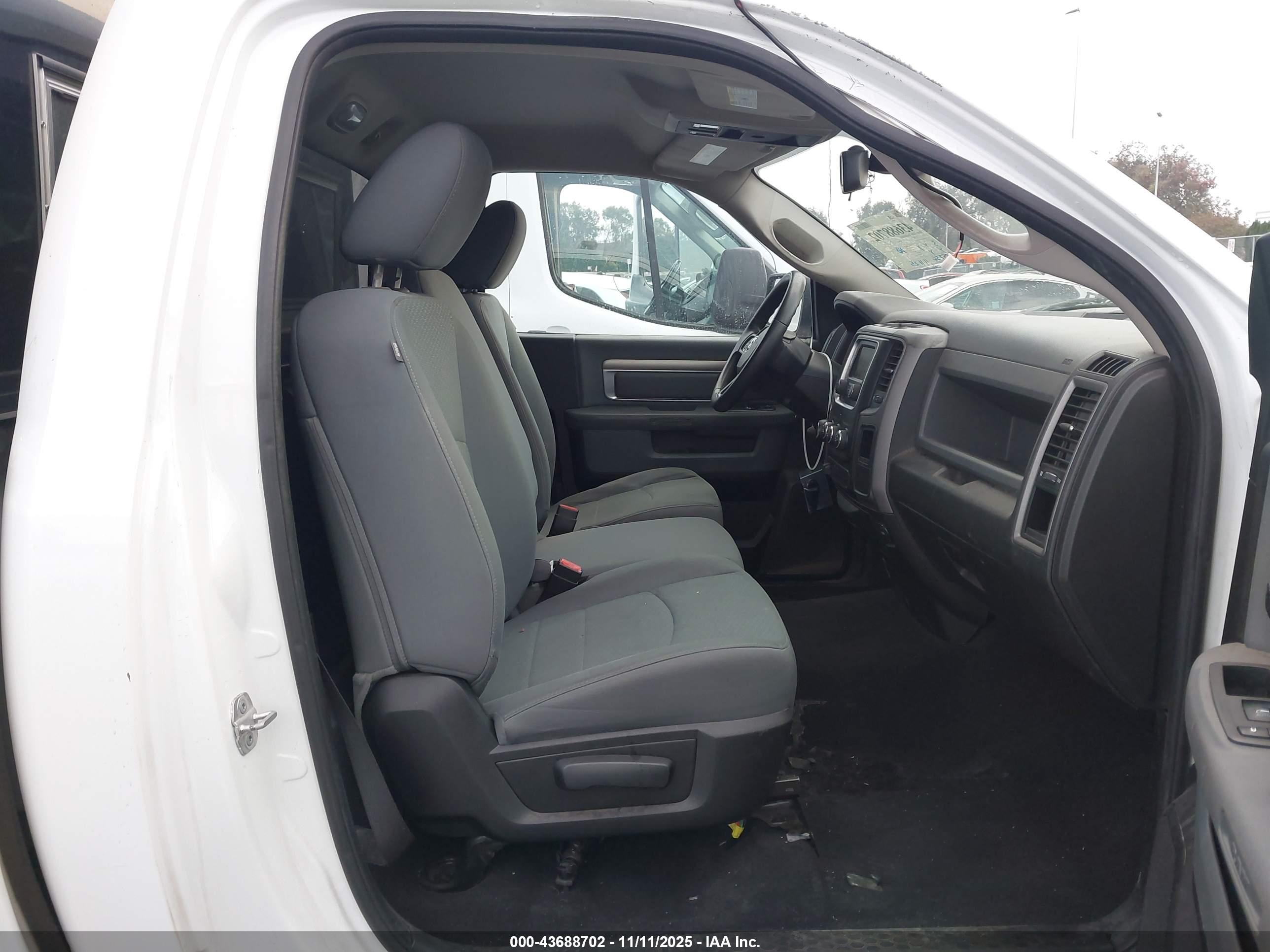 RAM 1500 image 5