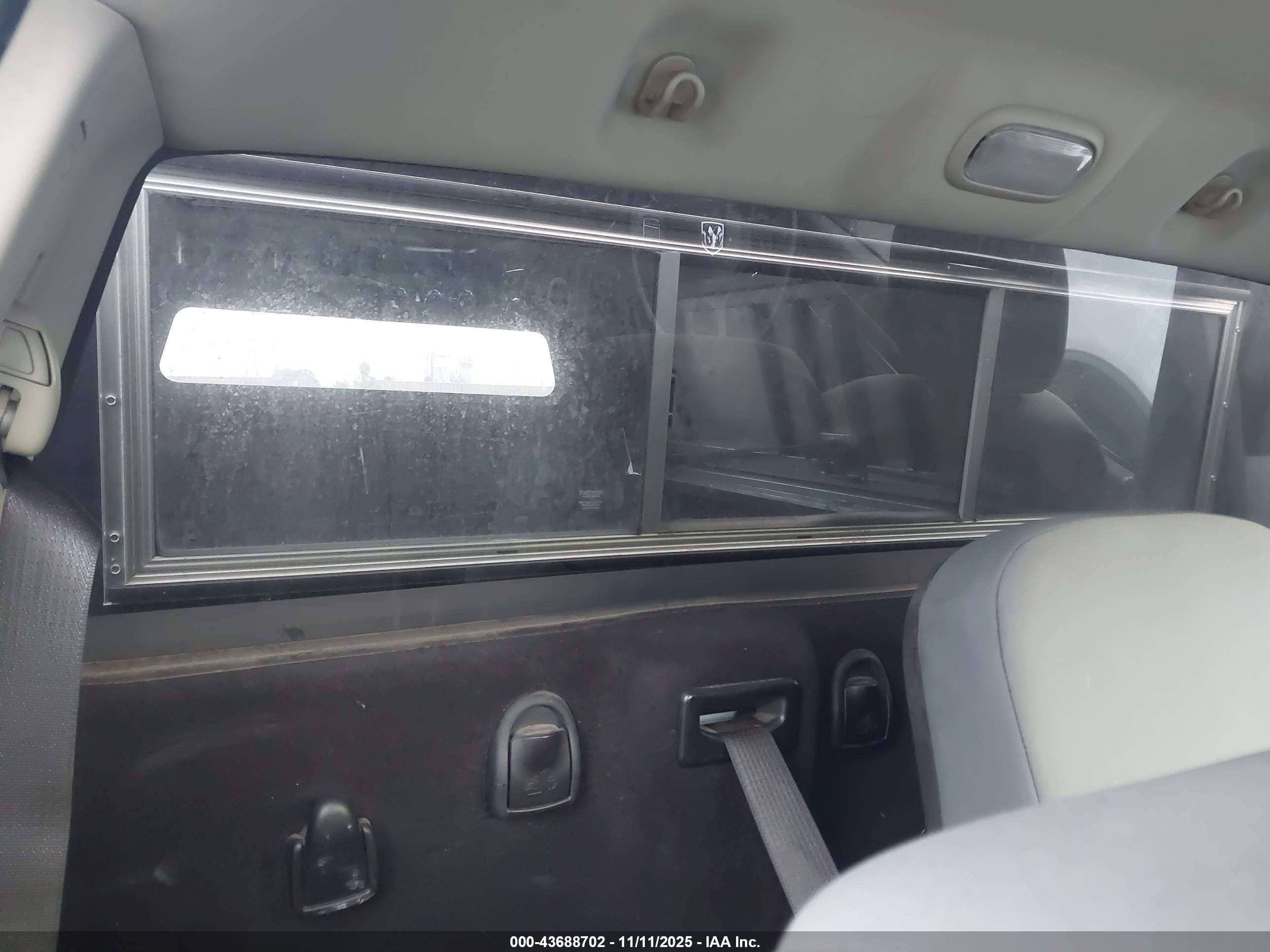 RAM 1500 image 8
