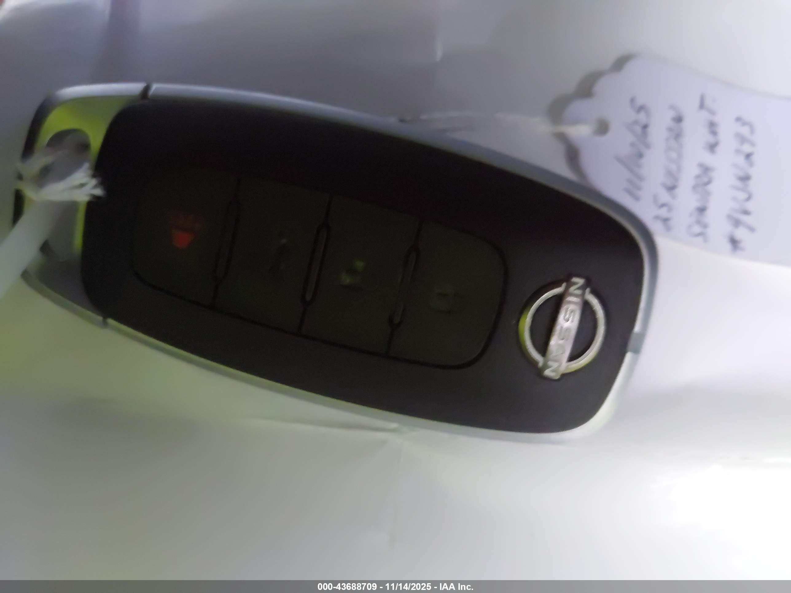 NISSAN SENTRA image 11
