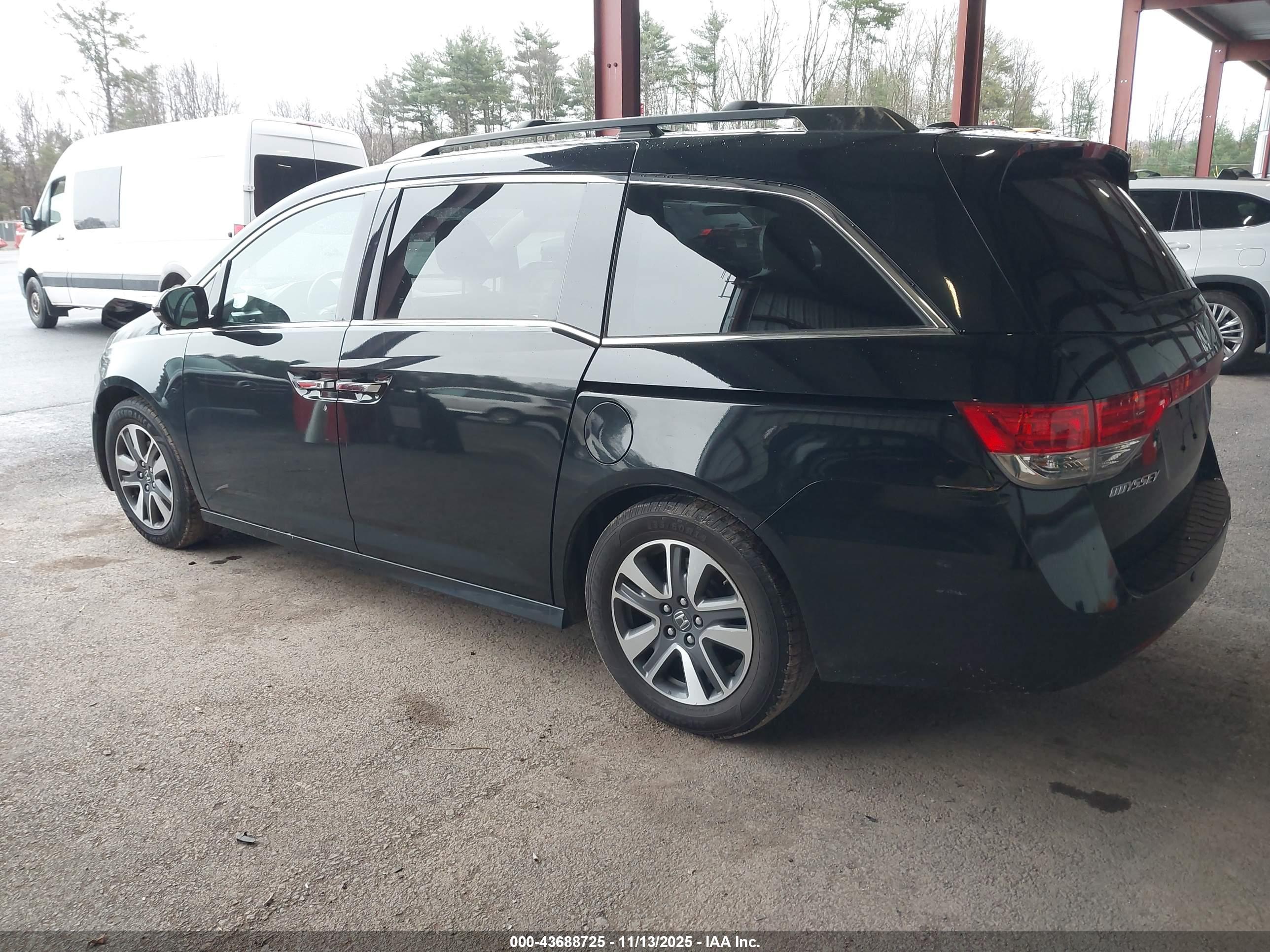 HONDA ODYSSEY image 3