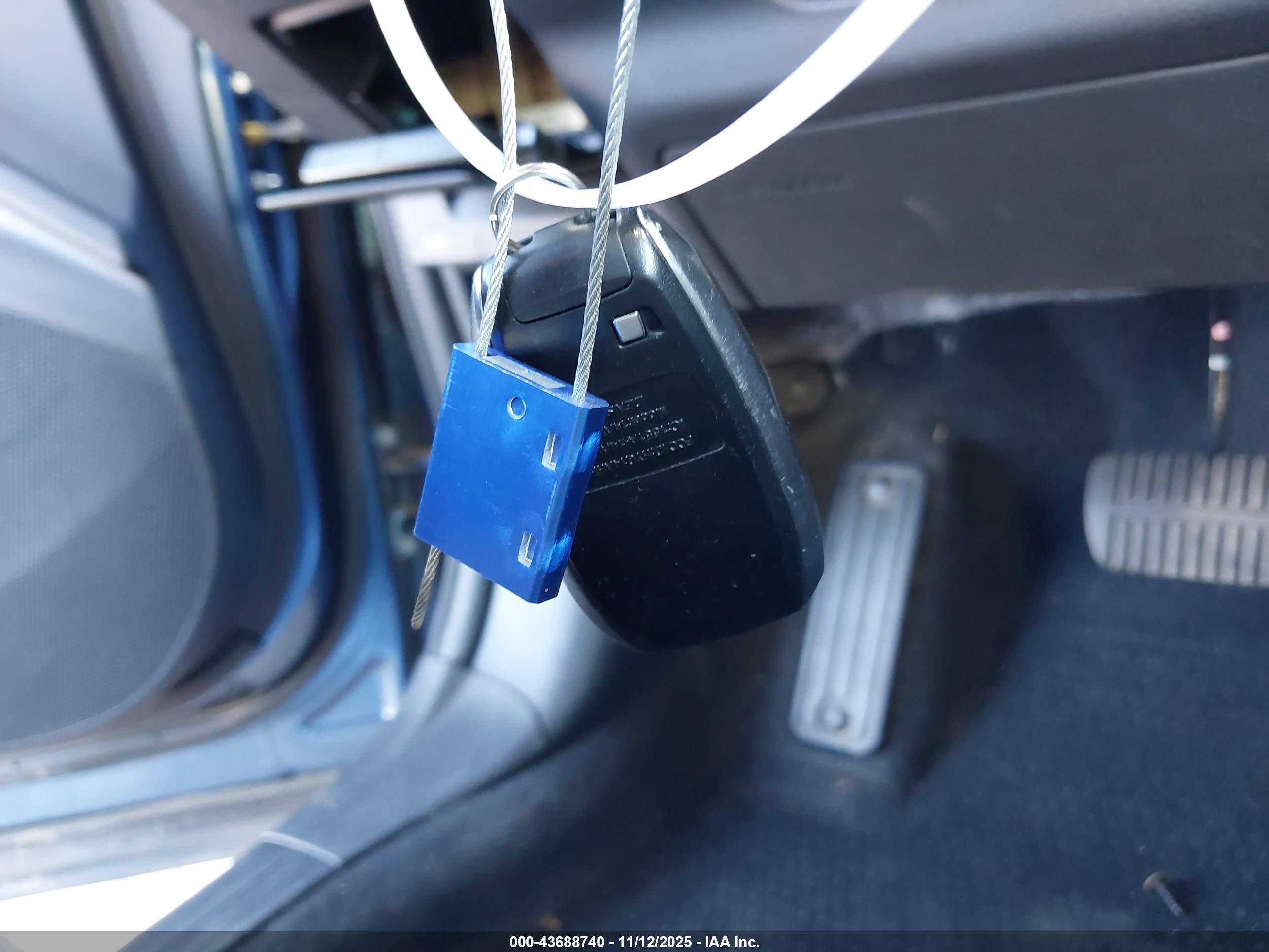 SUBARU FORESTER image 11