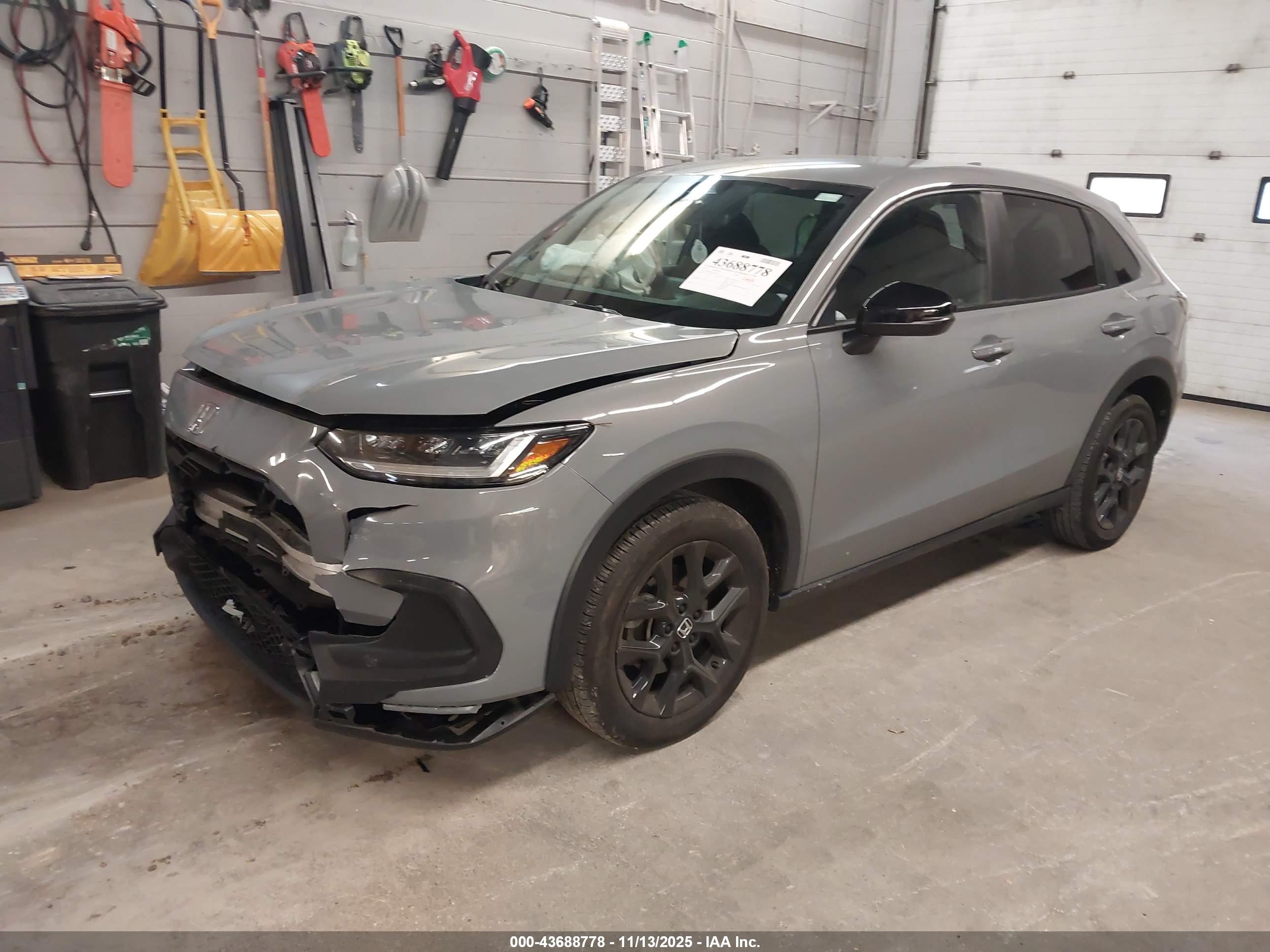 HONDA HR-V image 2