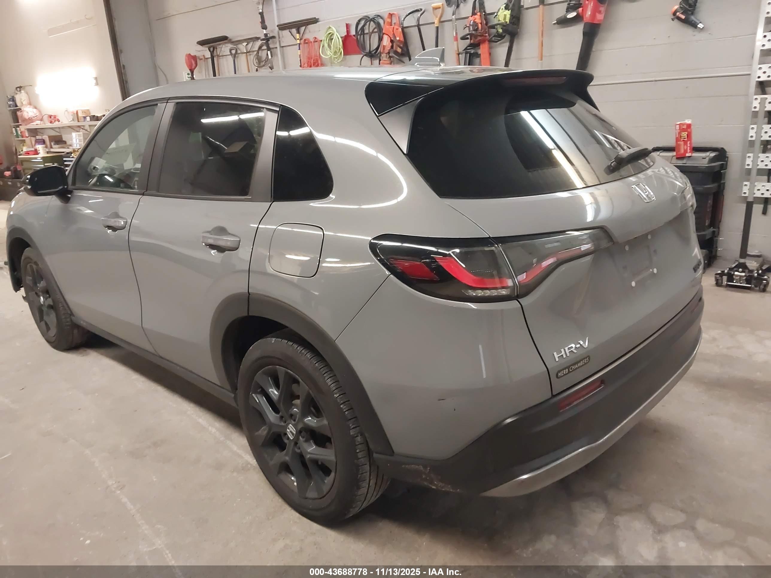 HONDA HR-V image 3