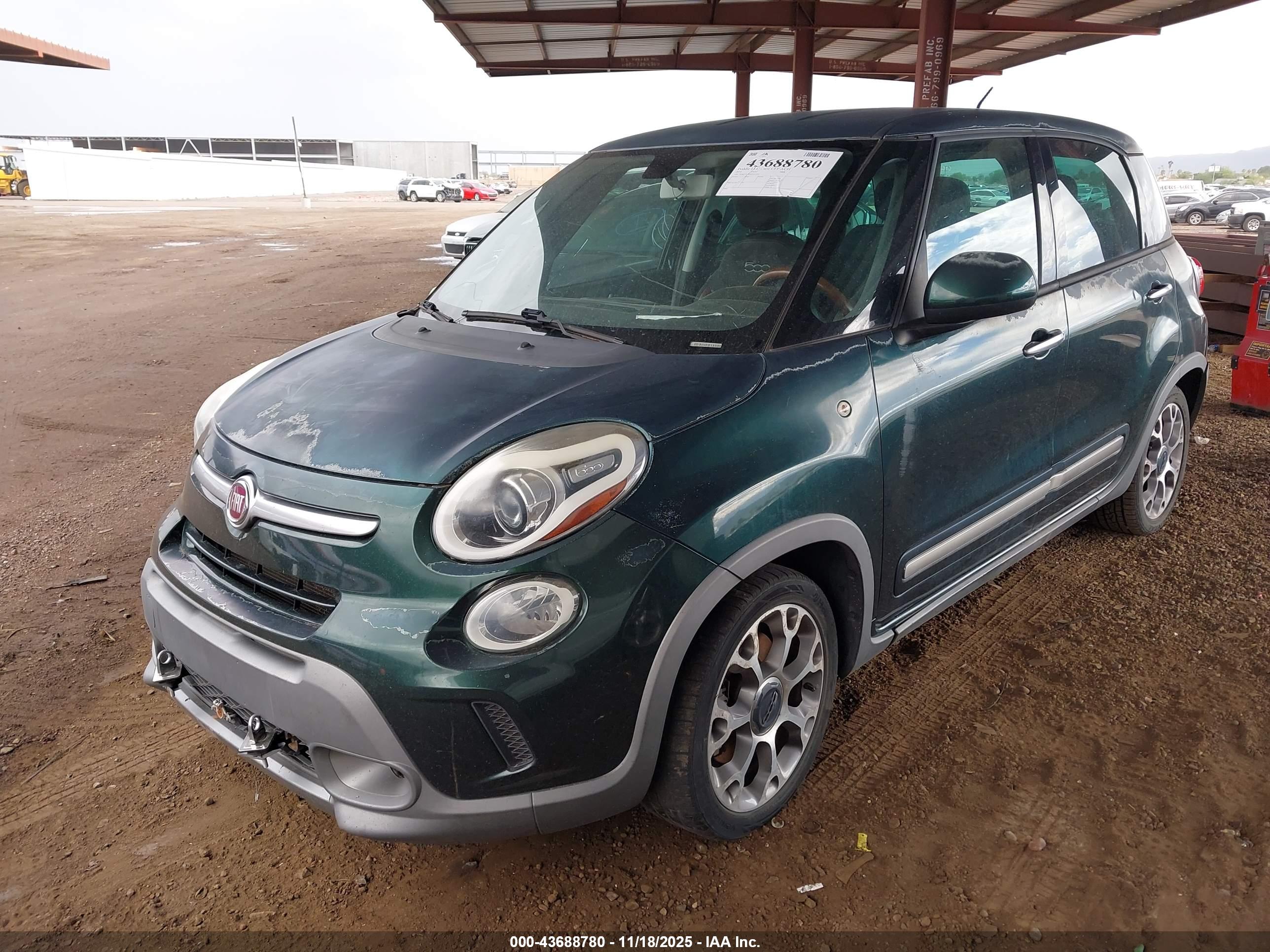 FIAT 500L image 6