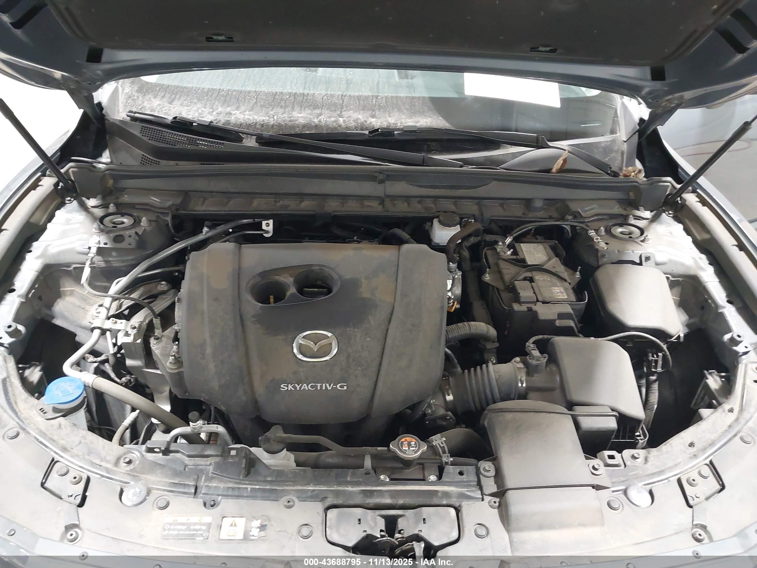 MAZDA CX-50 image 10