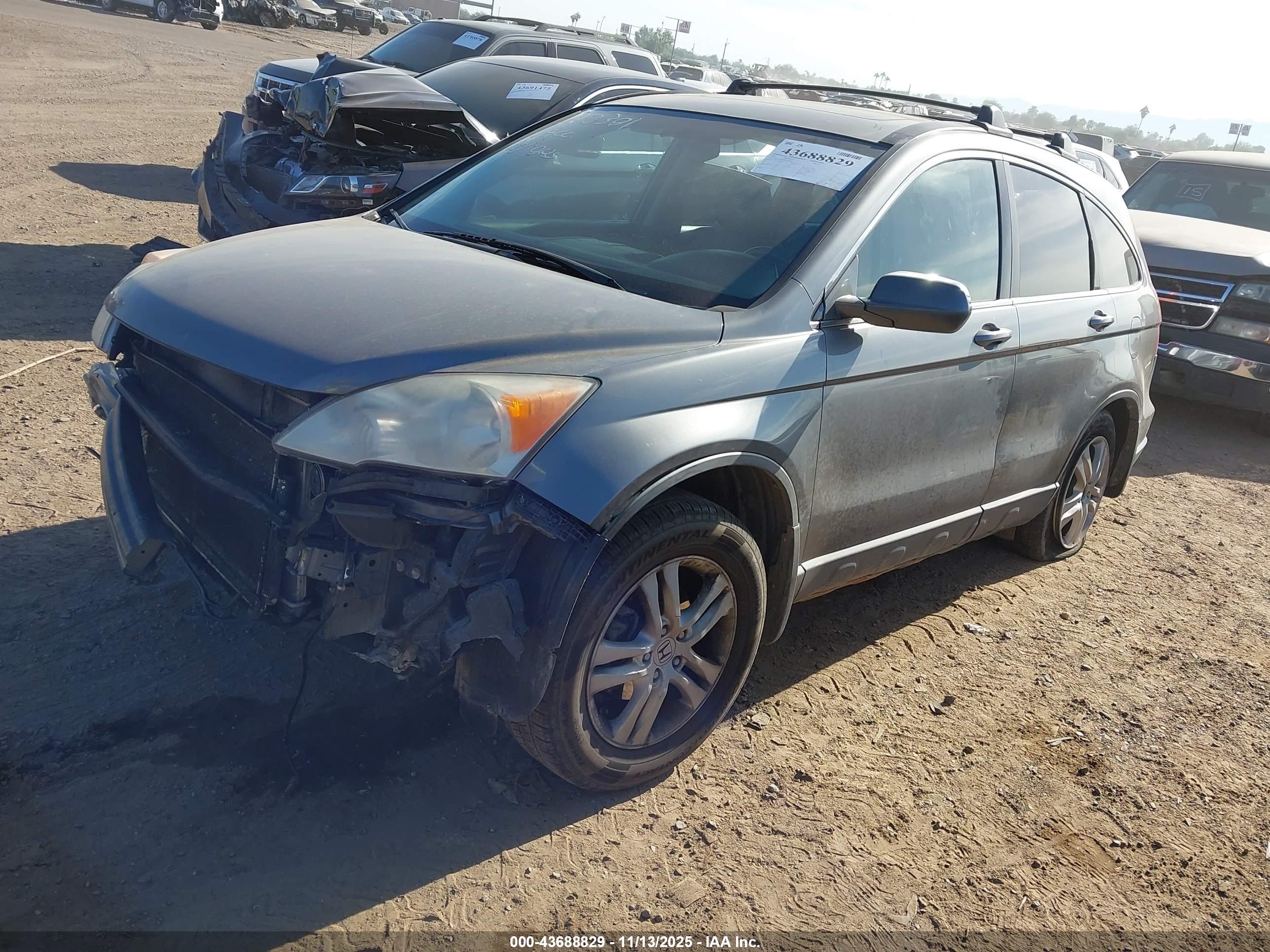 HONDA CR-V image 2