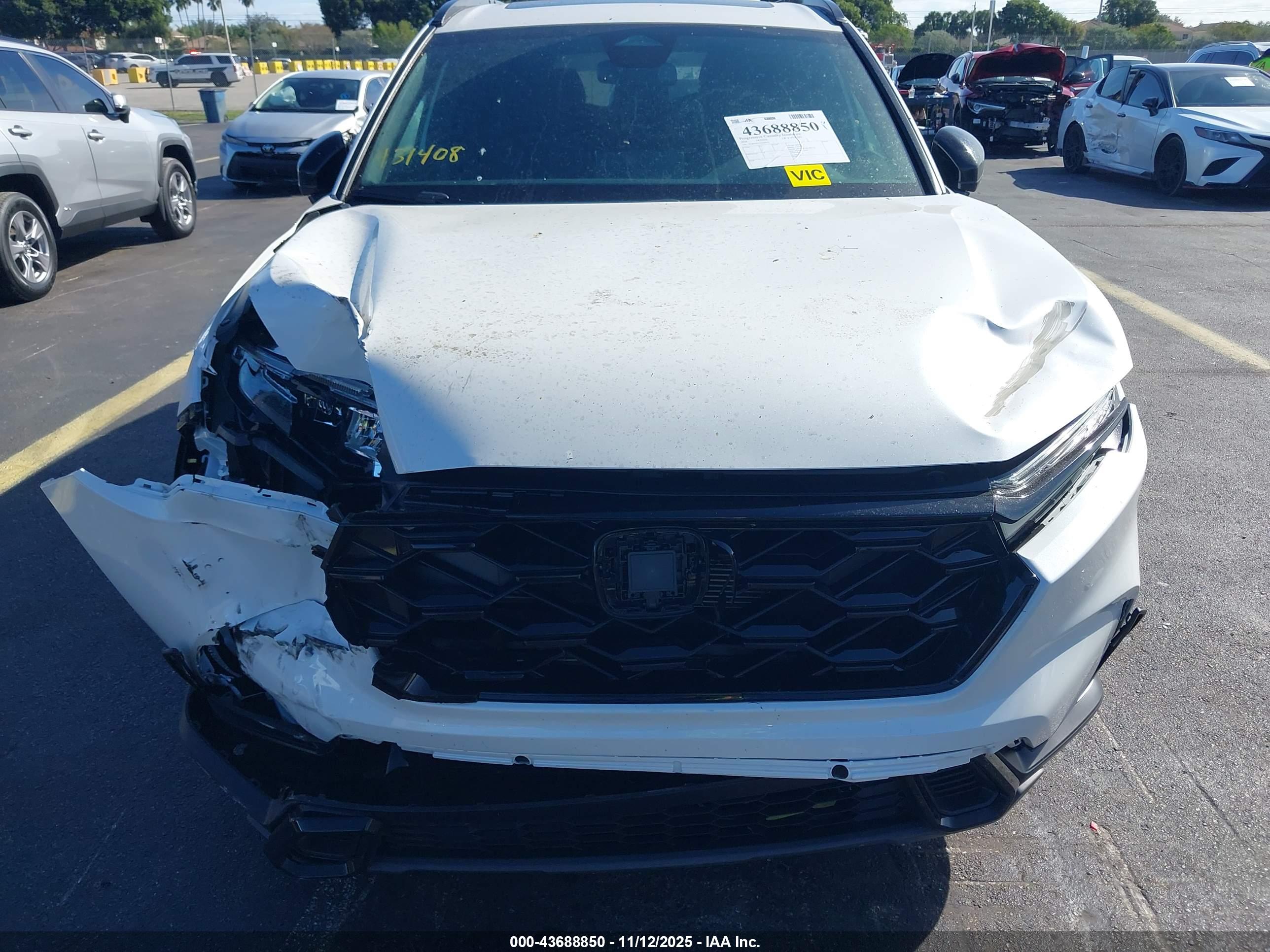 HONDA CR-V image 6