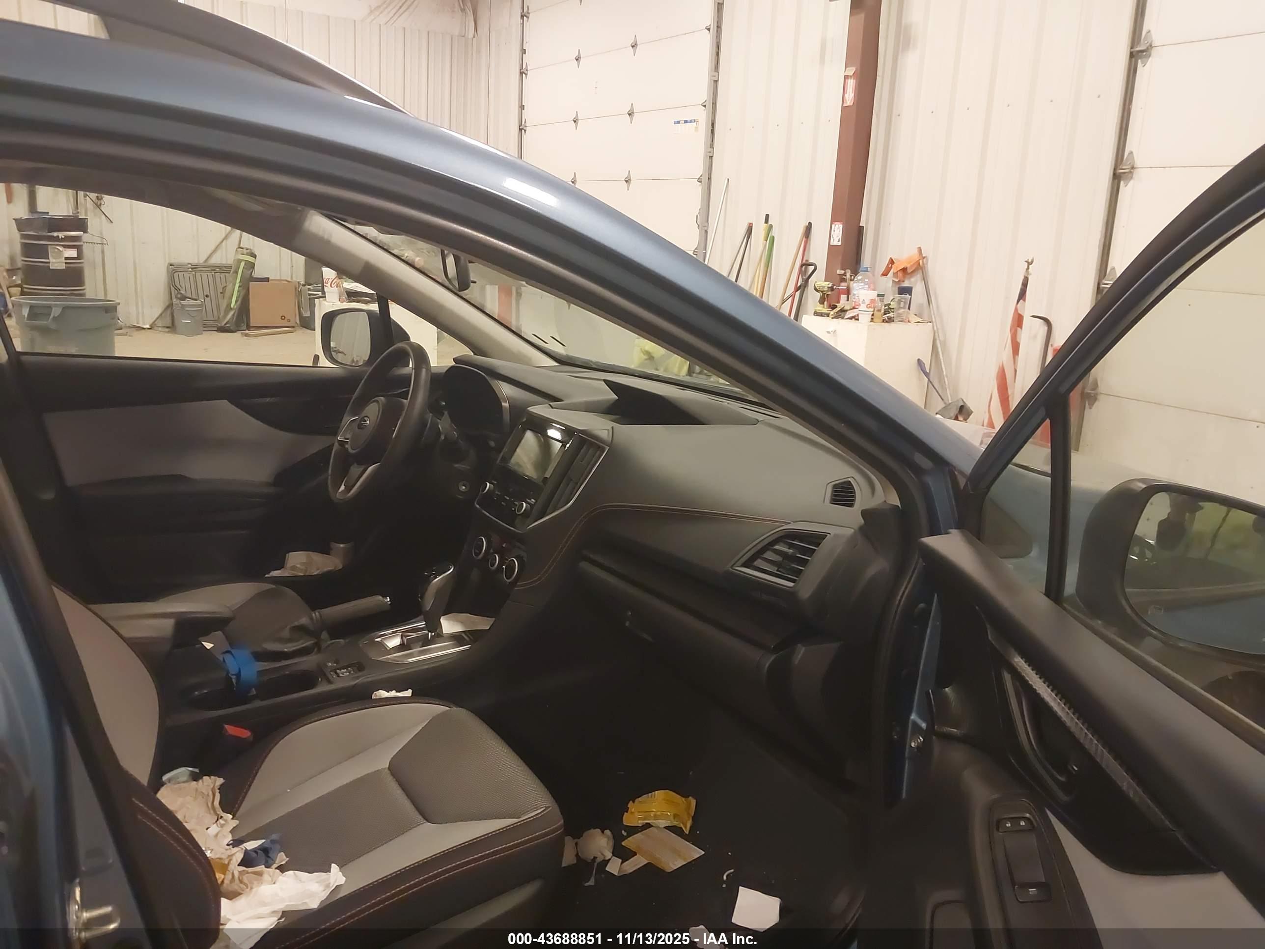 SUBARU CROSSTREK image 5
