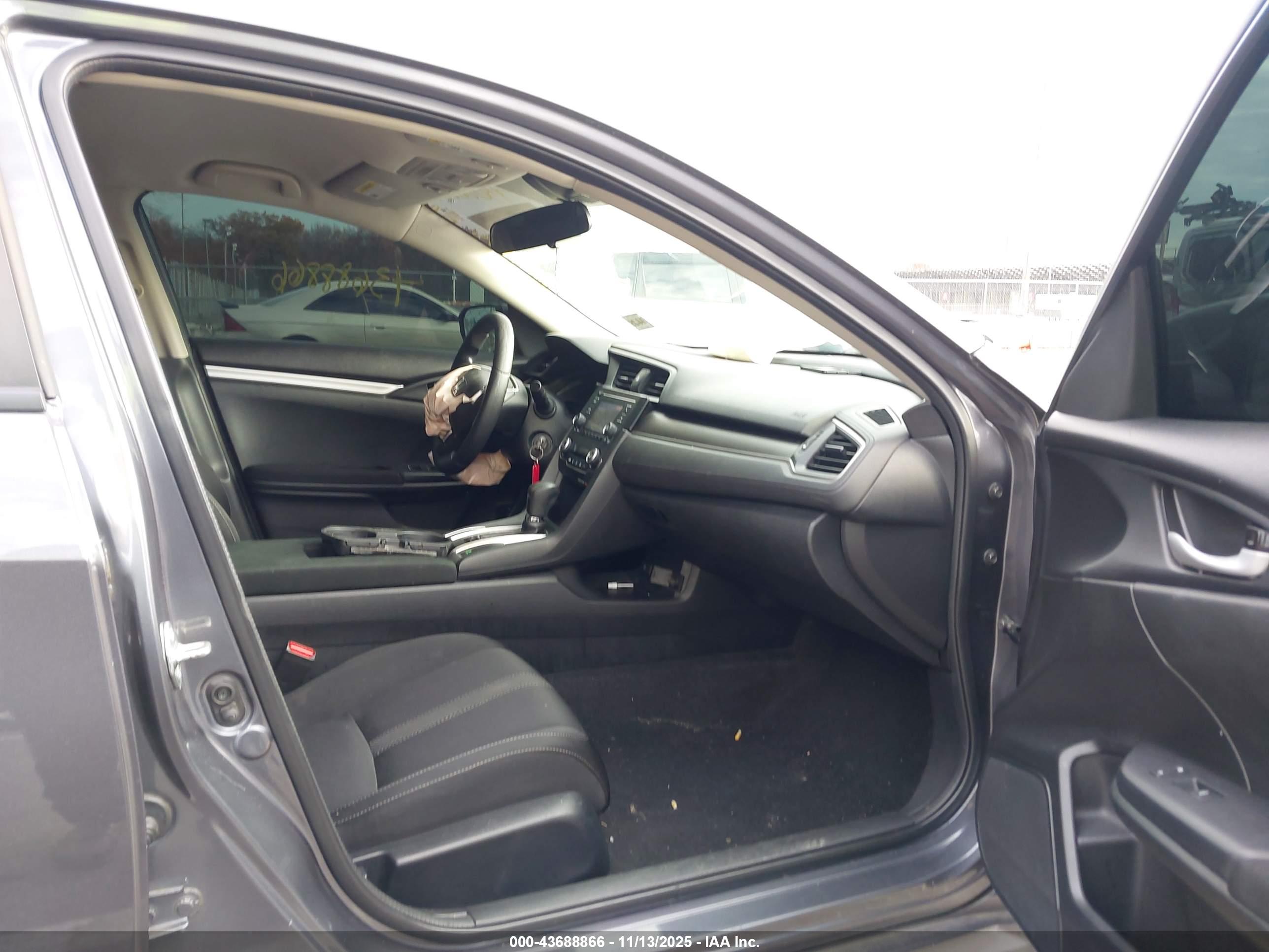 HONDA CIVIC image 5