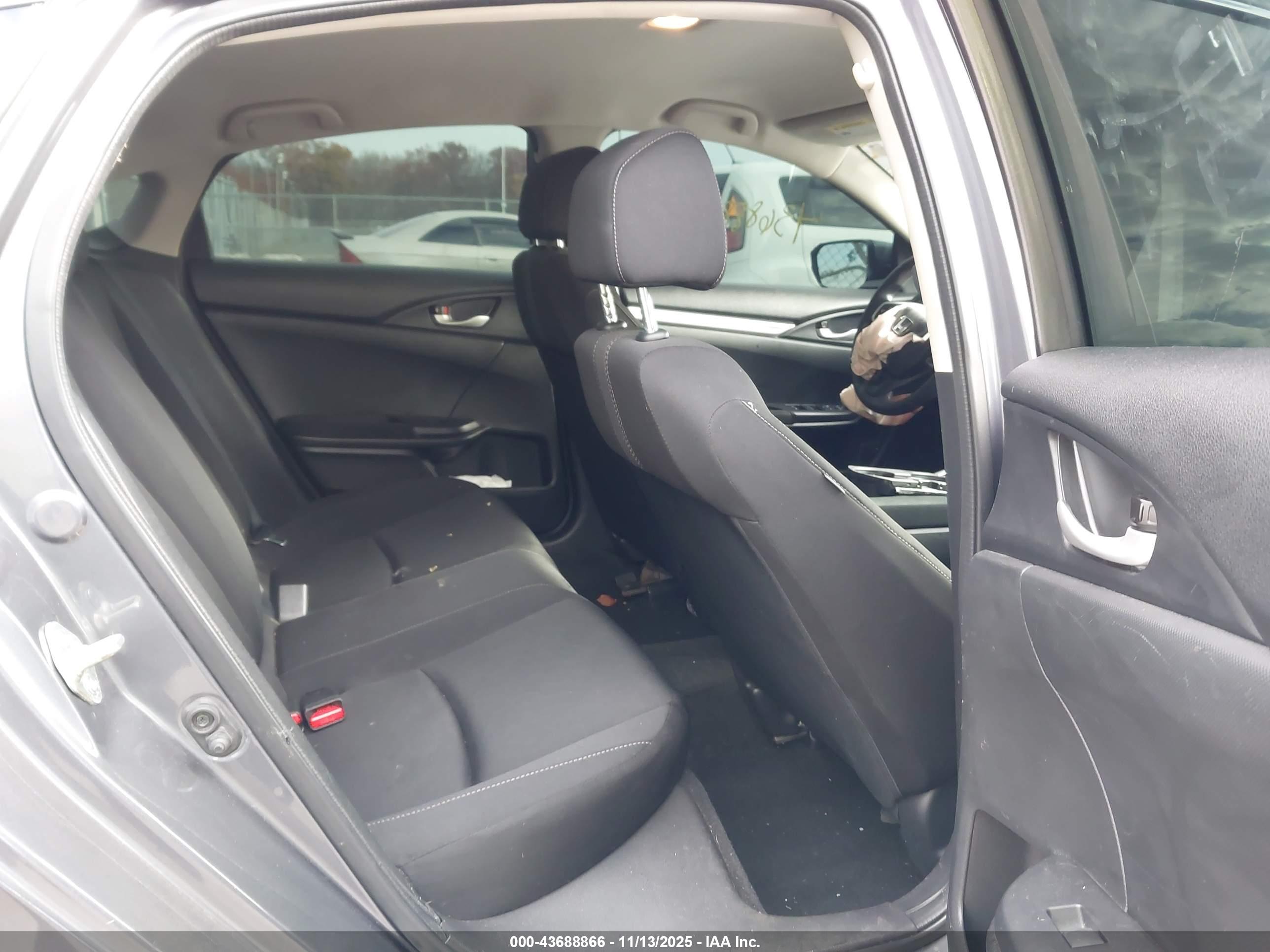 HONDA CIVIC image 8