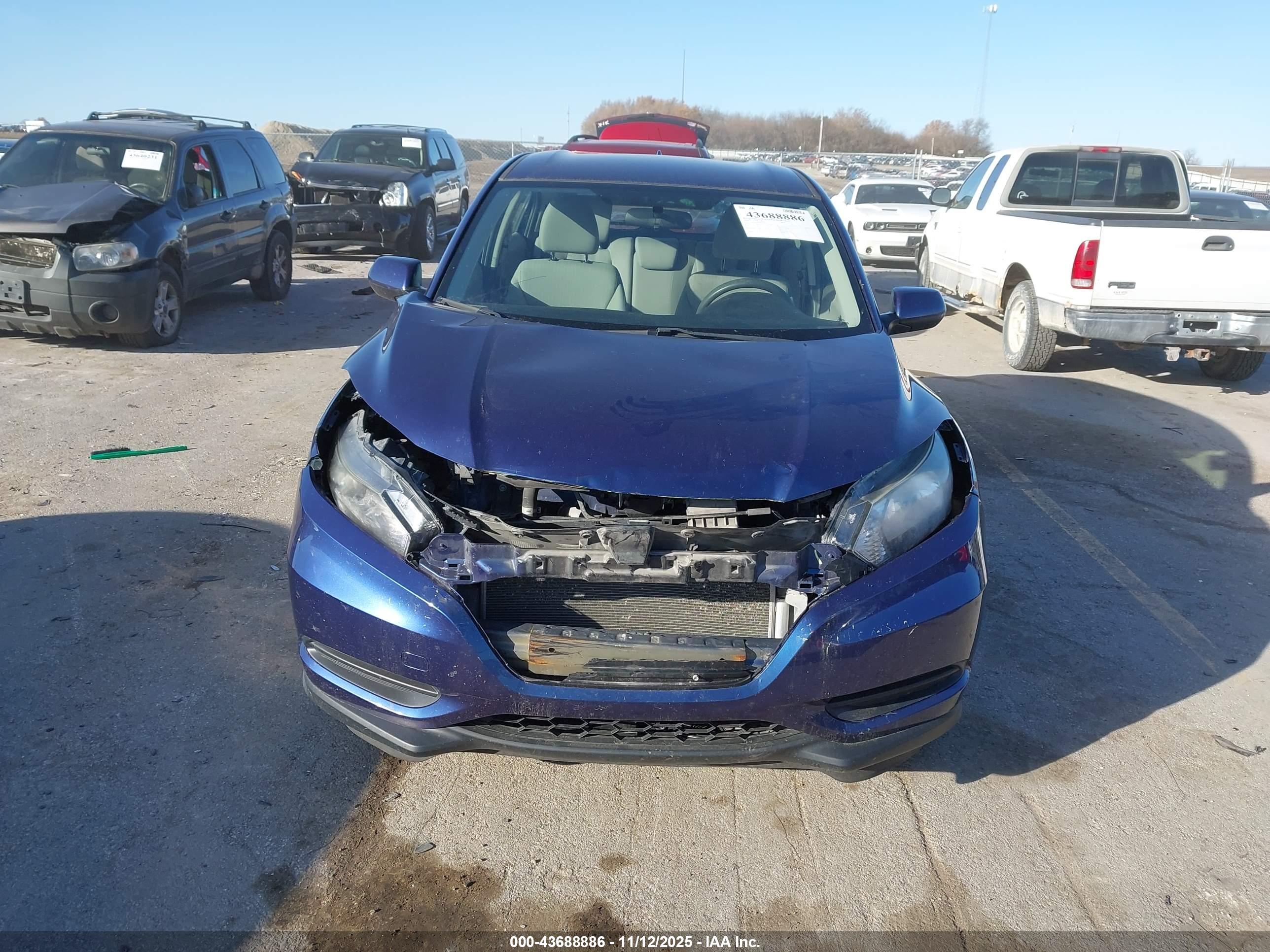 HONDA HR-V image 6