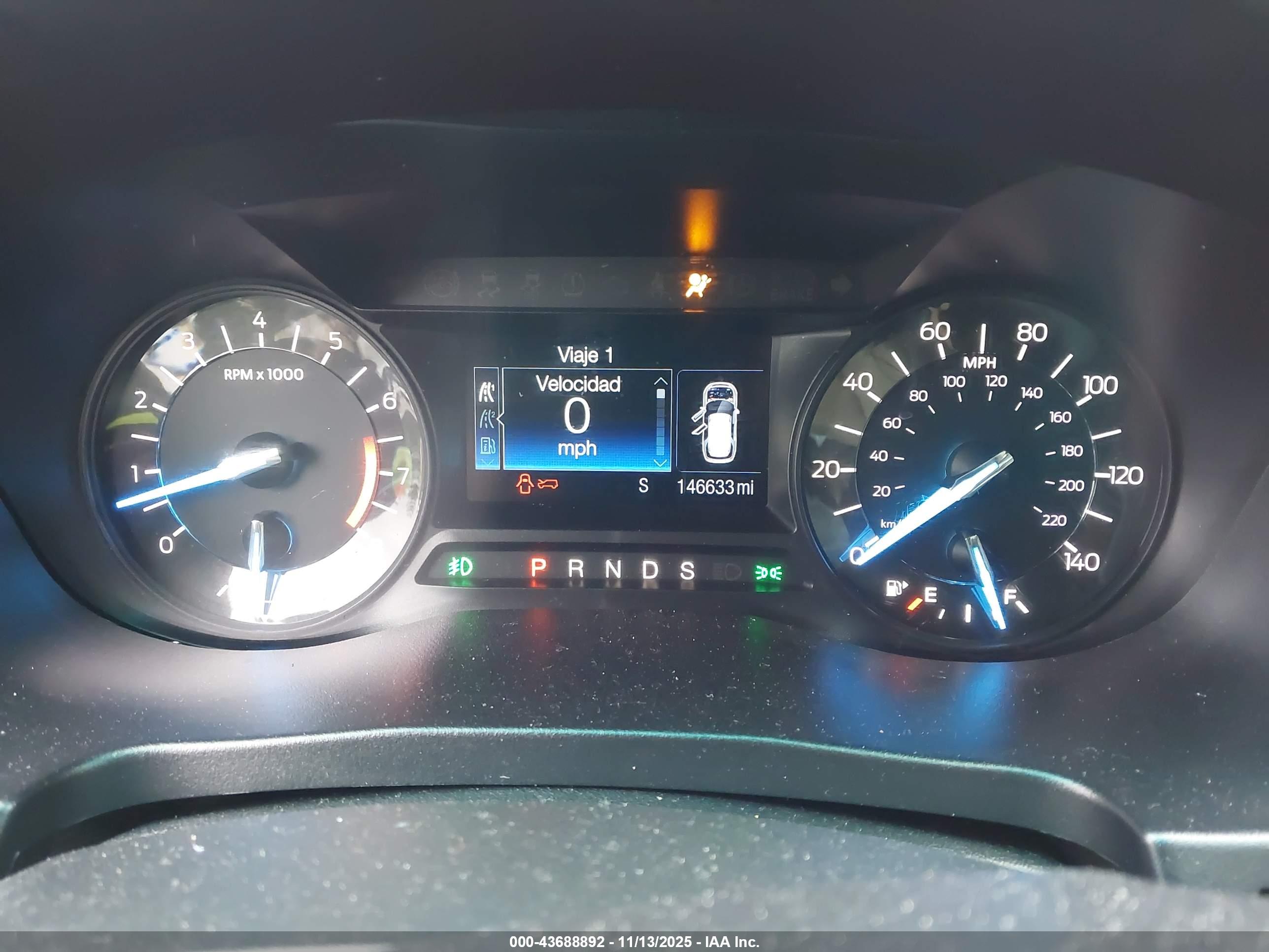FORD EXPLORER image 7