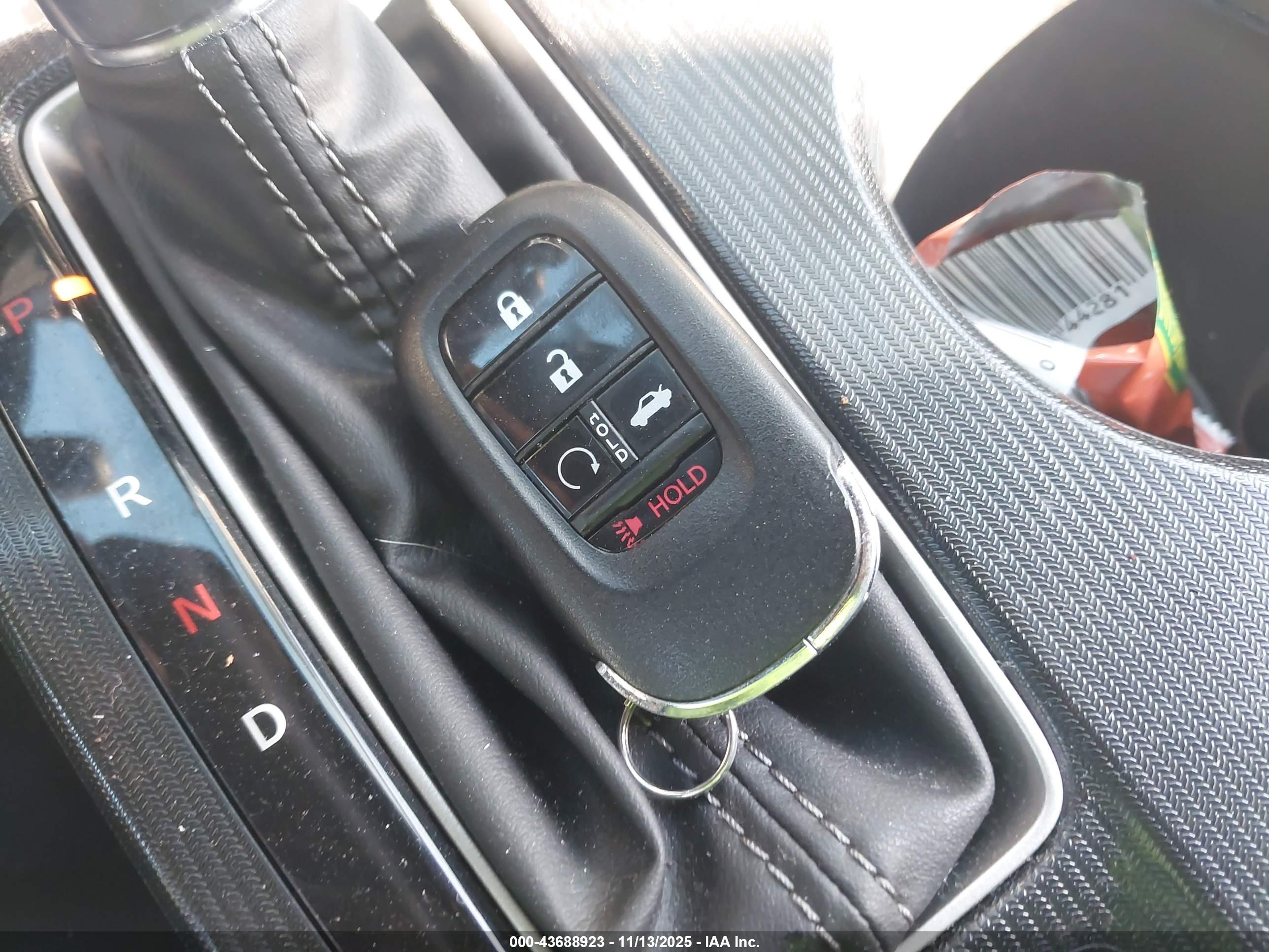 HONDA CIVIC image 11