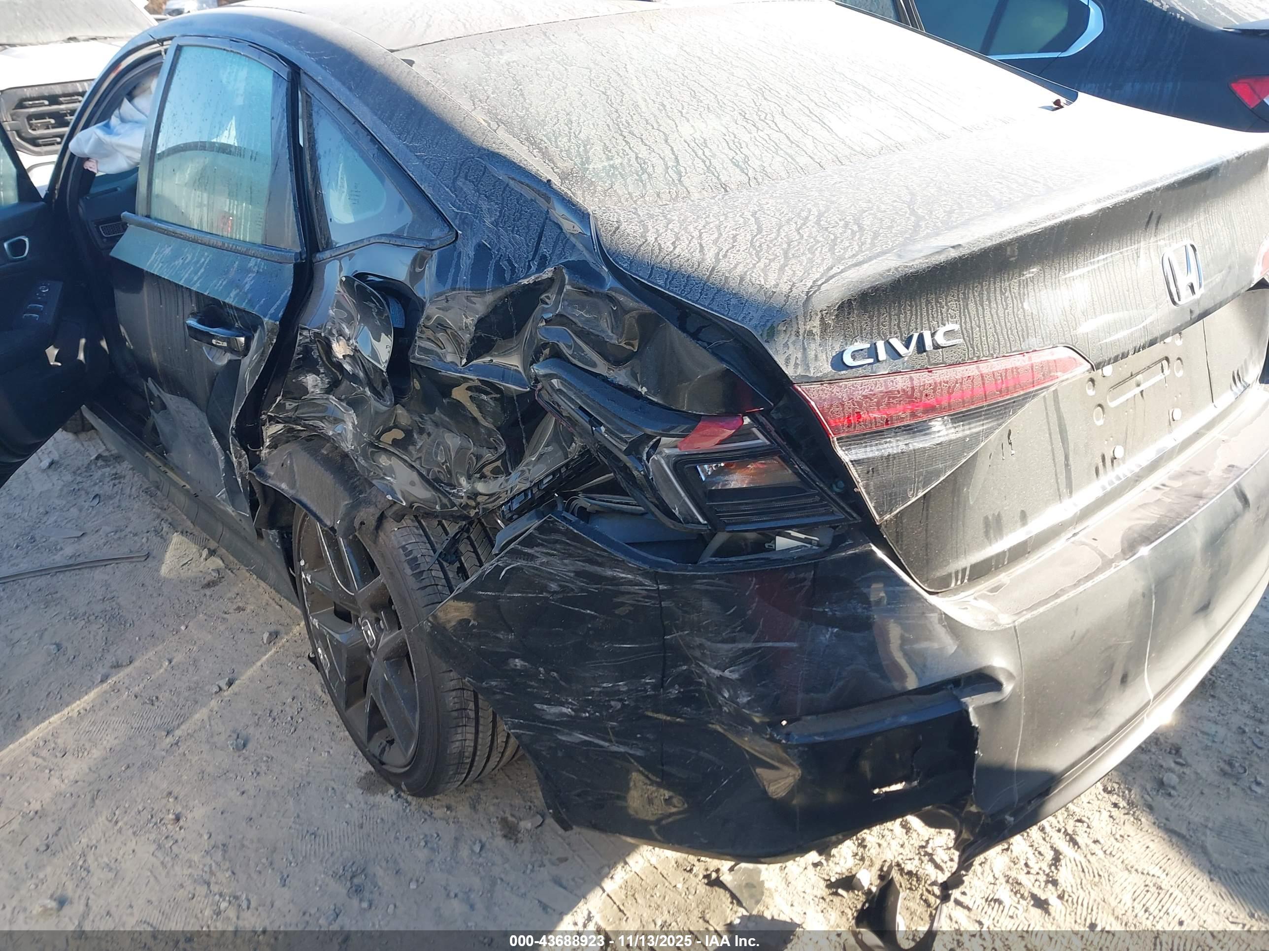 HONDA CIVIC image 6