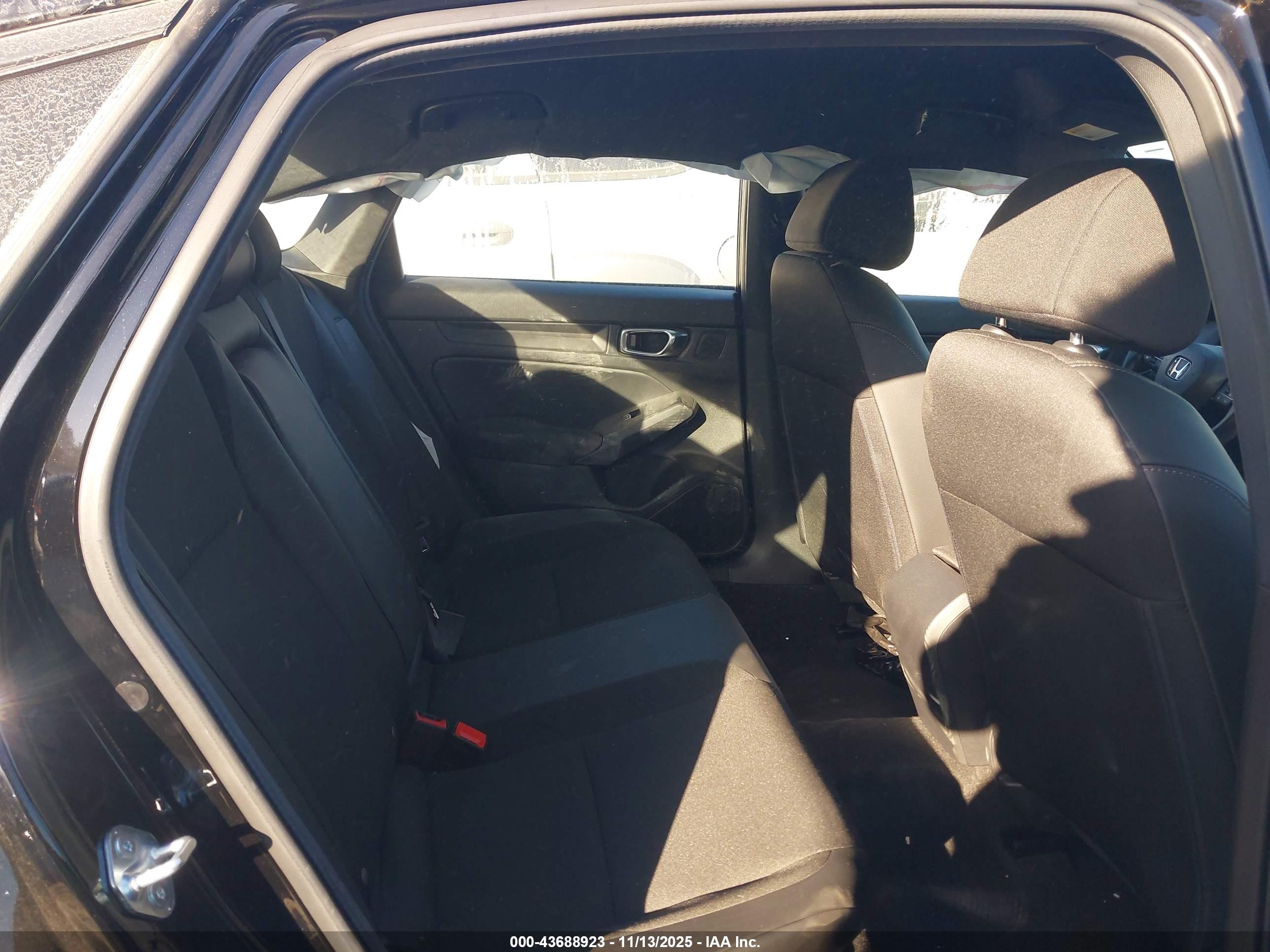 HONDA CIVIC image 8