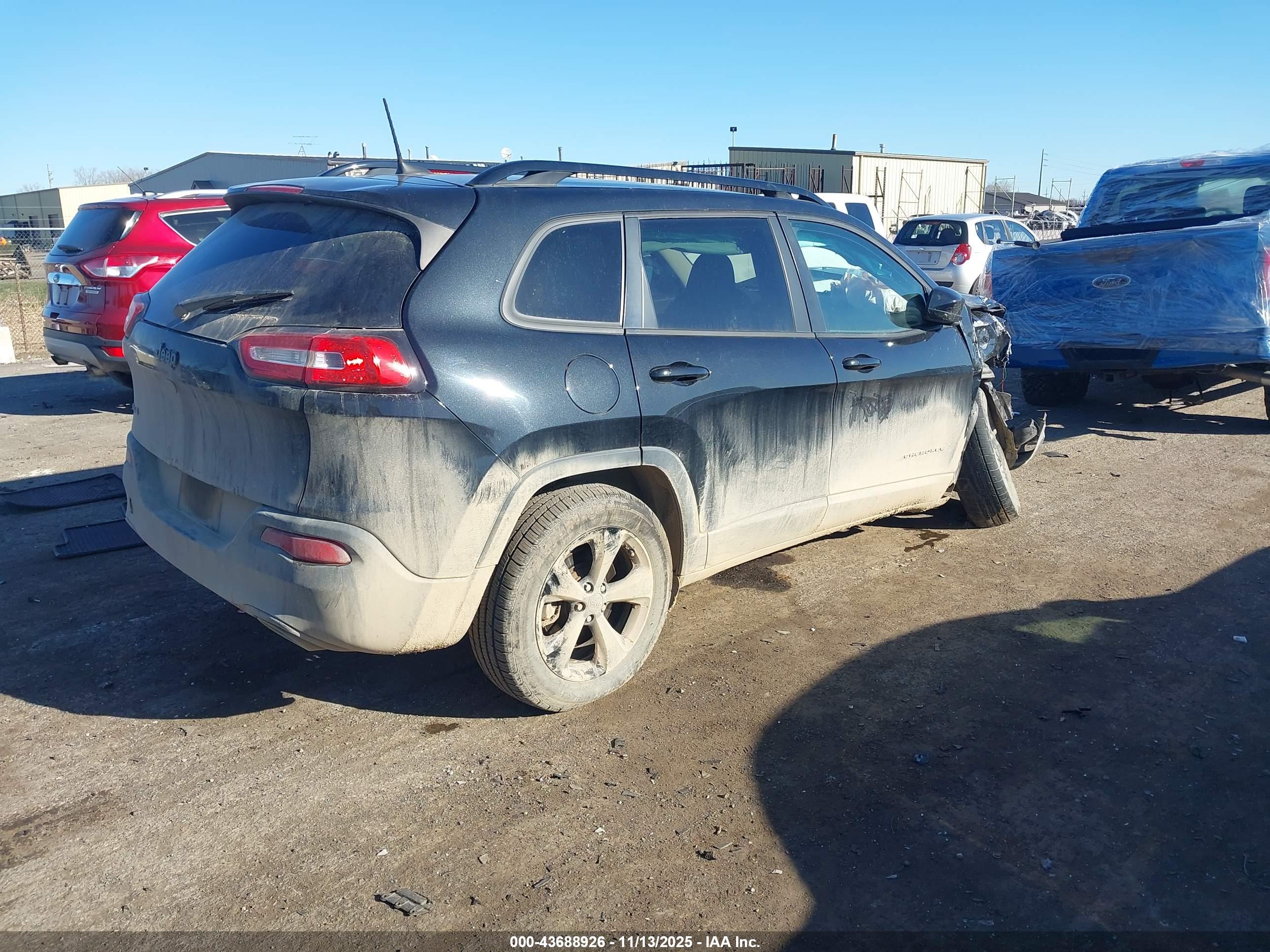 JEEP CHEROKEE image 4
