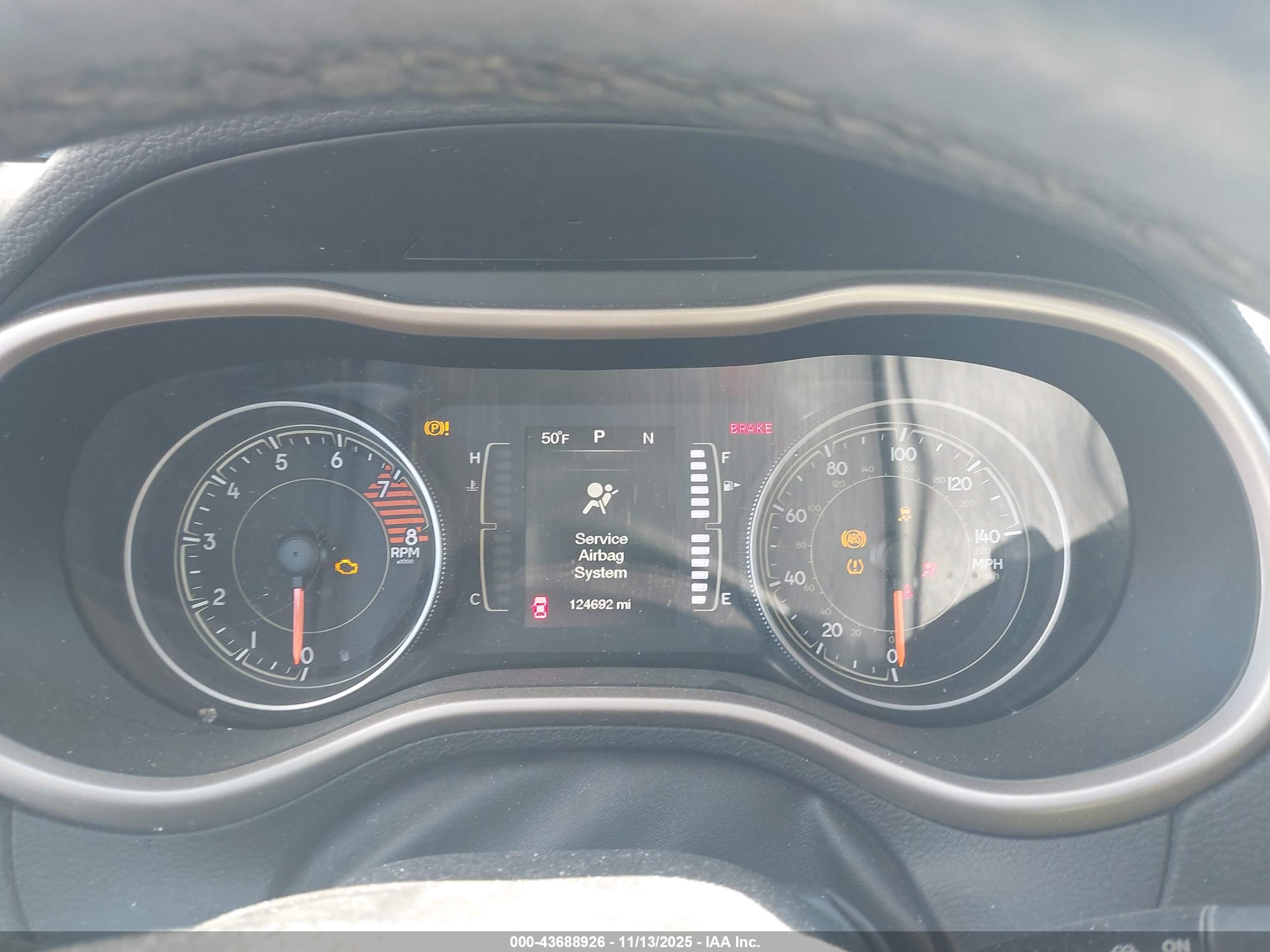 JEEP CHEROKEE image 7
