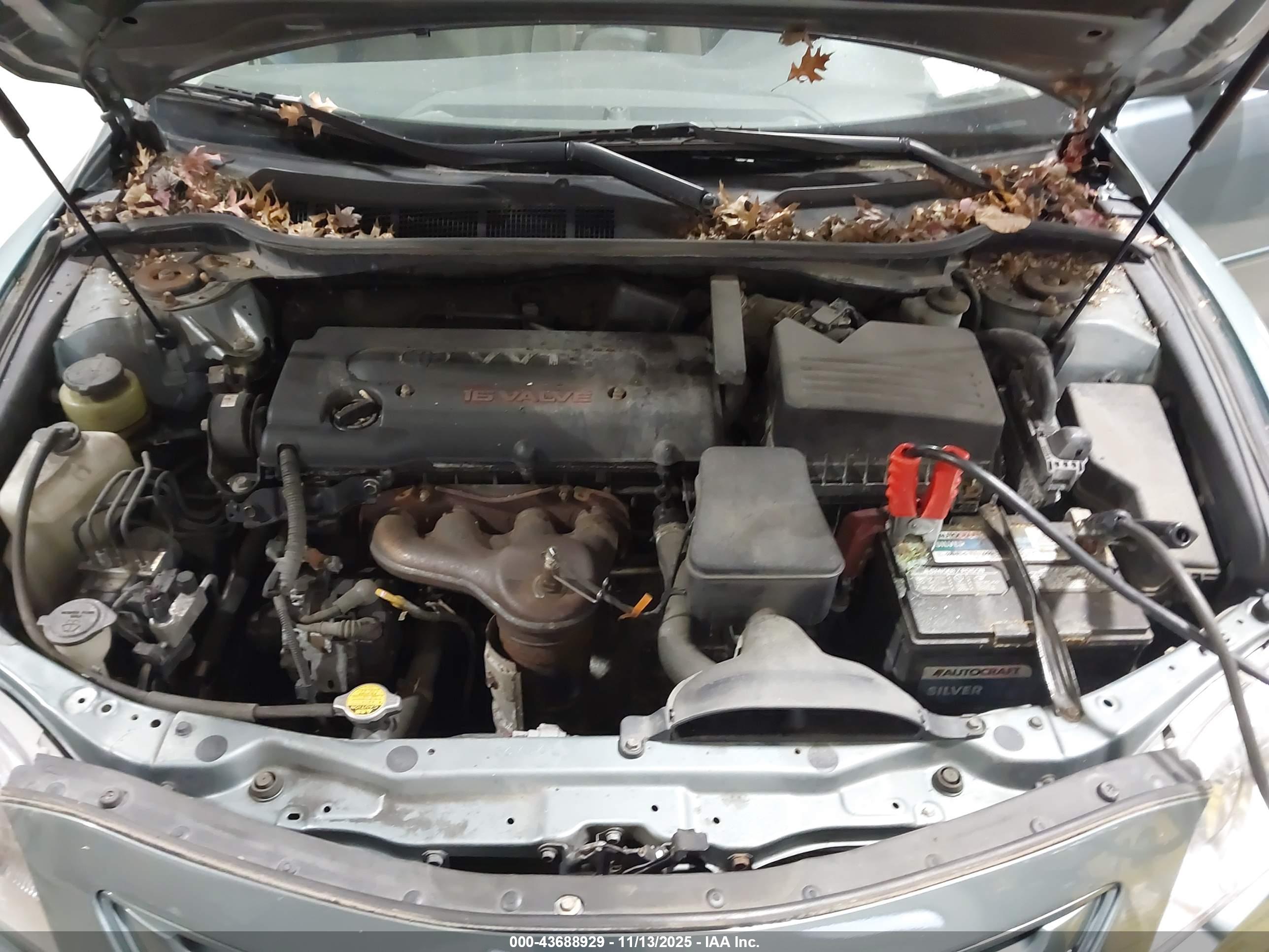 TOYOTA CAMRY image 10