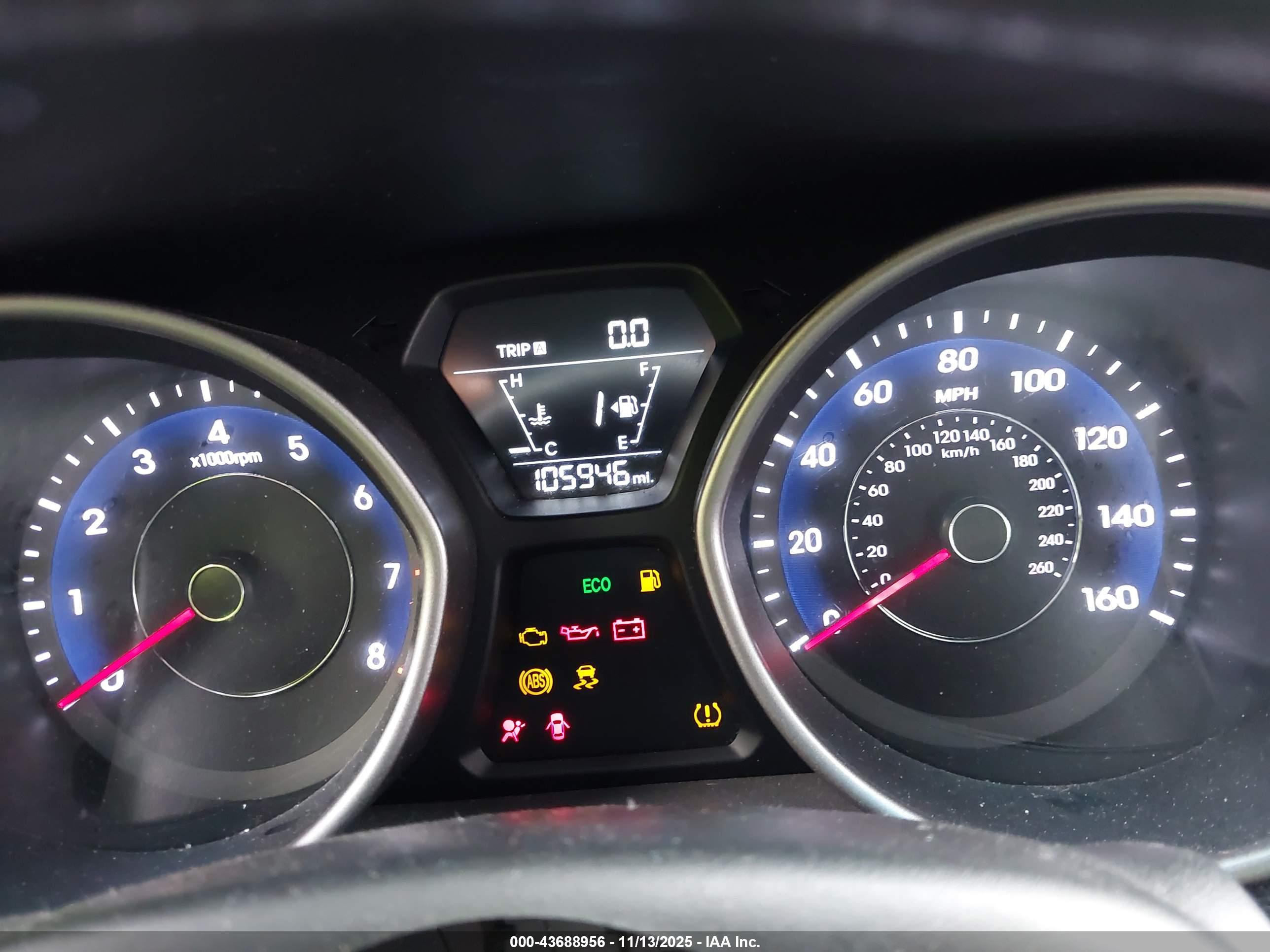 HYUNDAI ELANTRA image 7